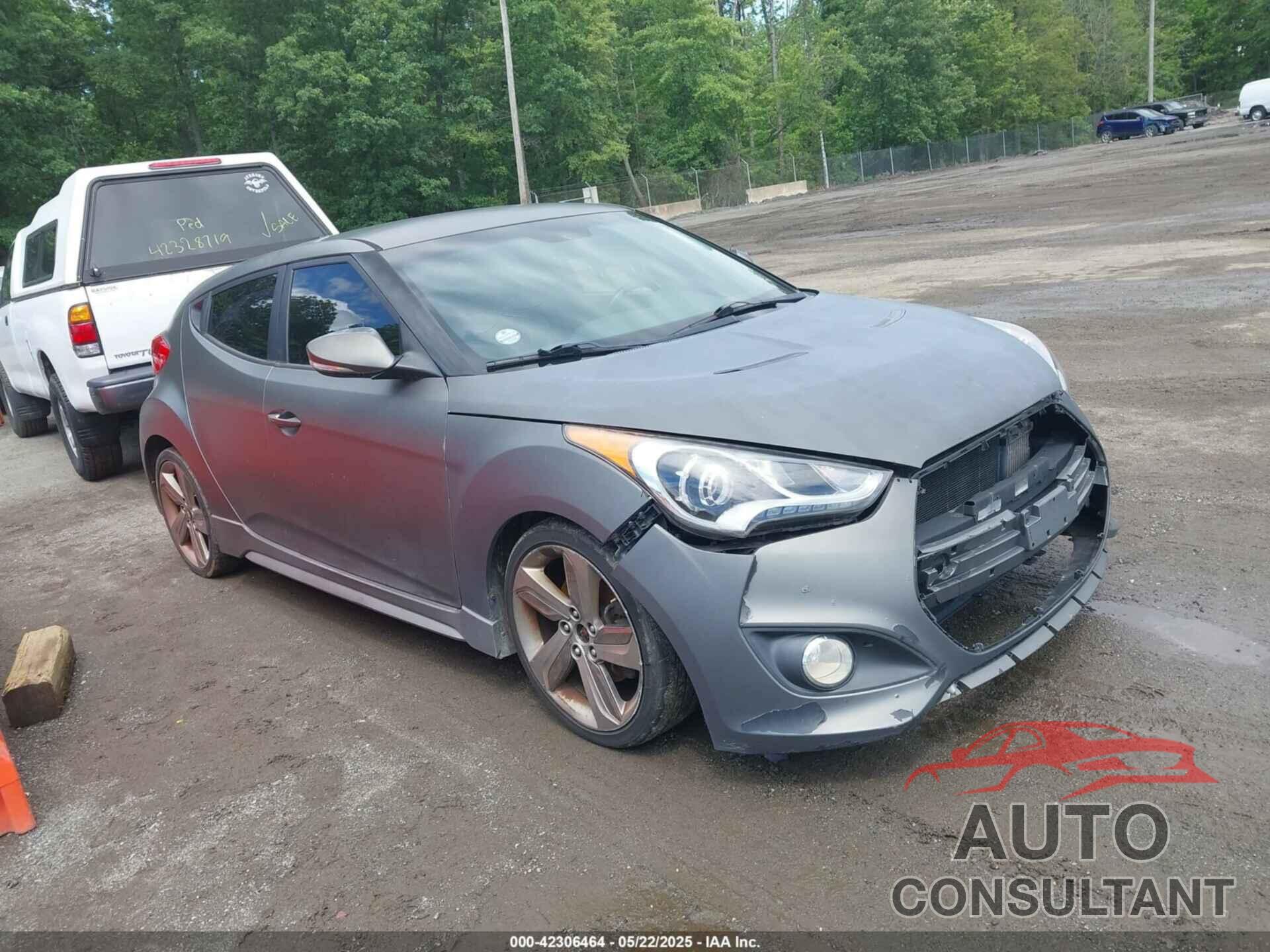 HYUNDAI VELOSTER 2013 - KMHTC6AE7DU141885