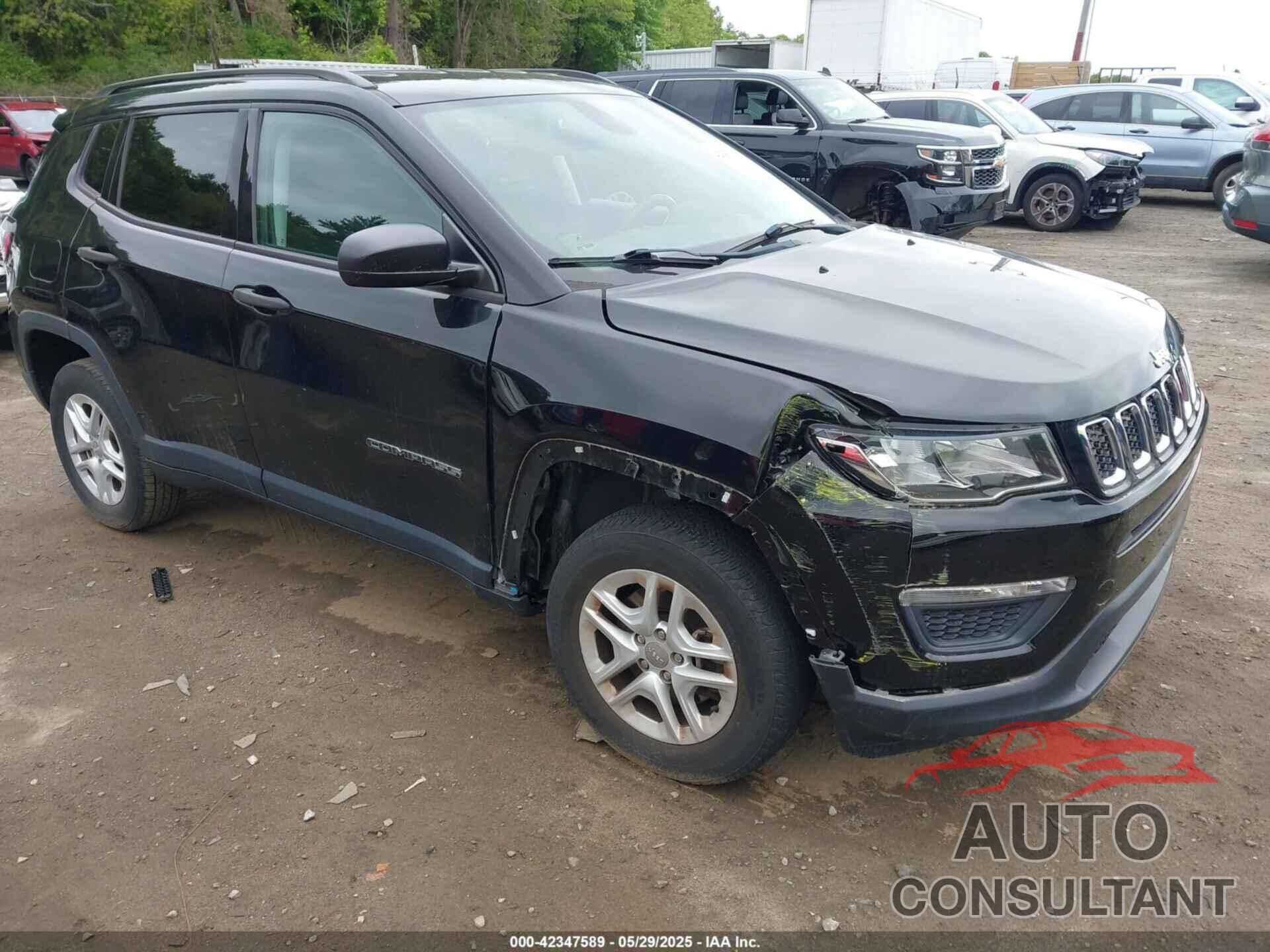 JEEP COMPASS 2018 - 3C4NJDAB6JT100246