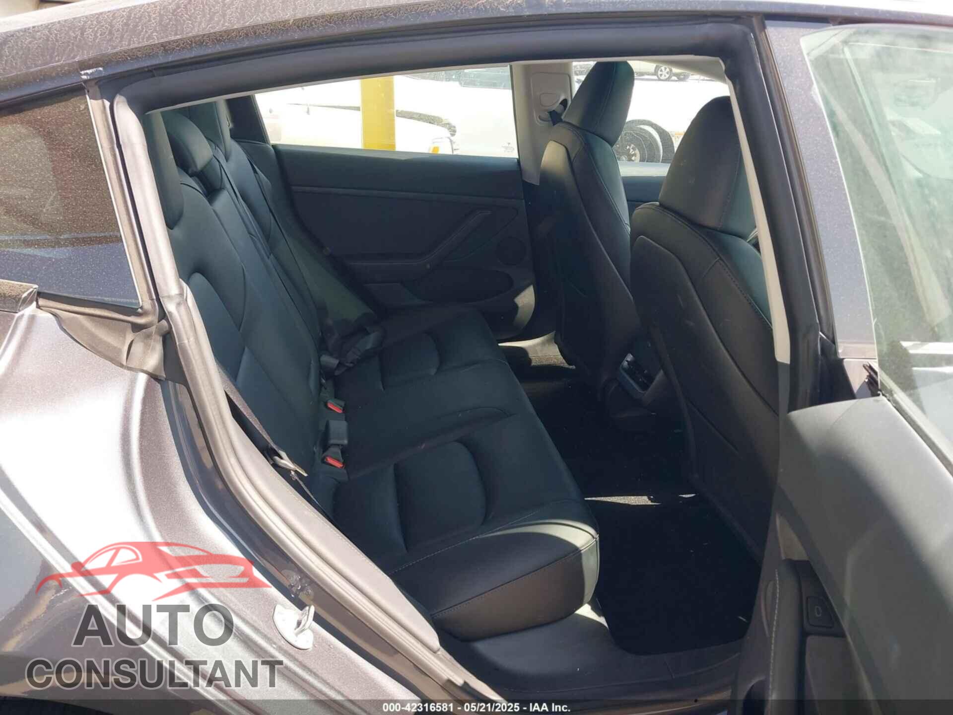 TESLA MODEL 3 2023 - 5YJ3E1EA2PF668853