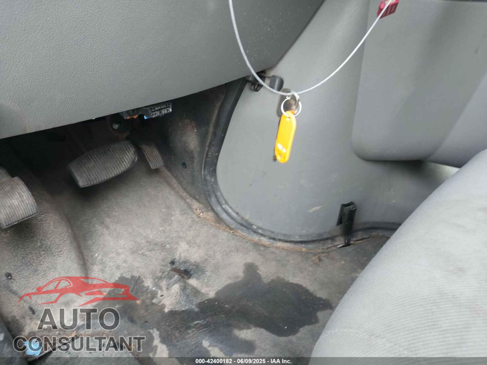 FORD E-150 2012 - 1FTNE1EW4CDA76957