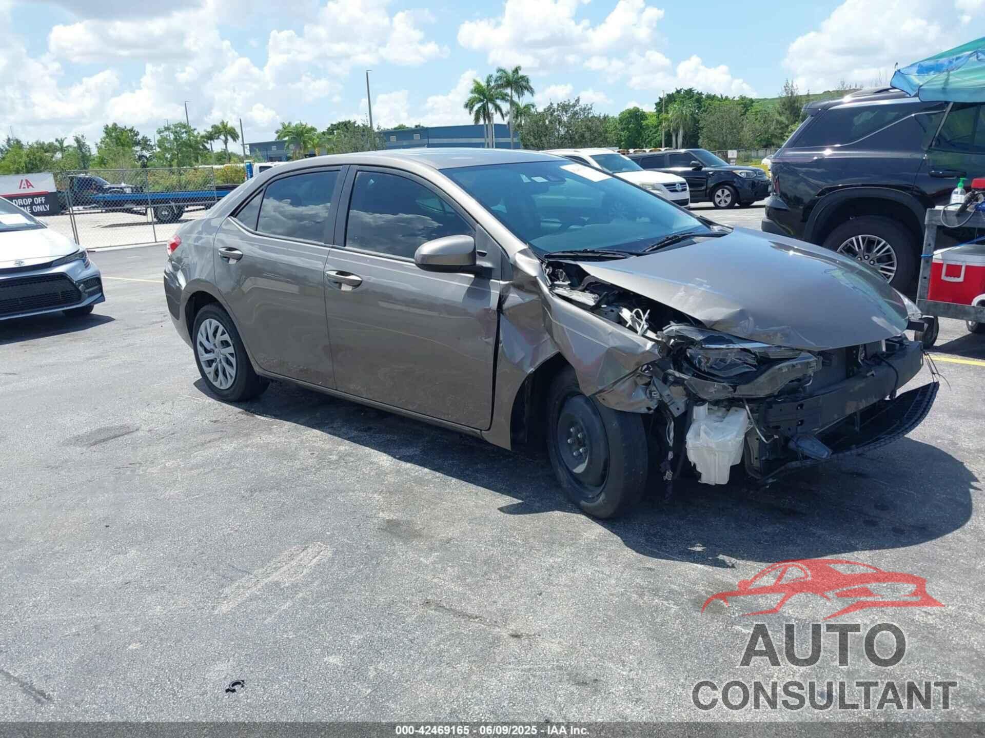 TOYOTA COROLLA 2018 - 2T1BURHE9JC028064