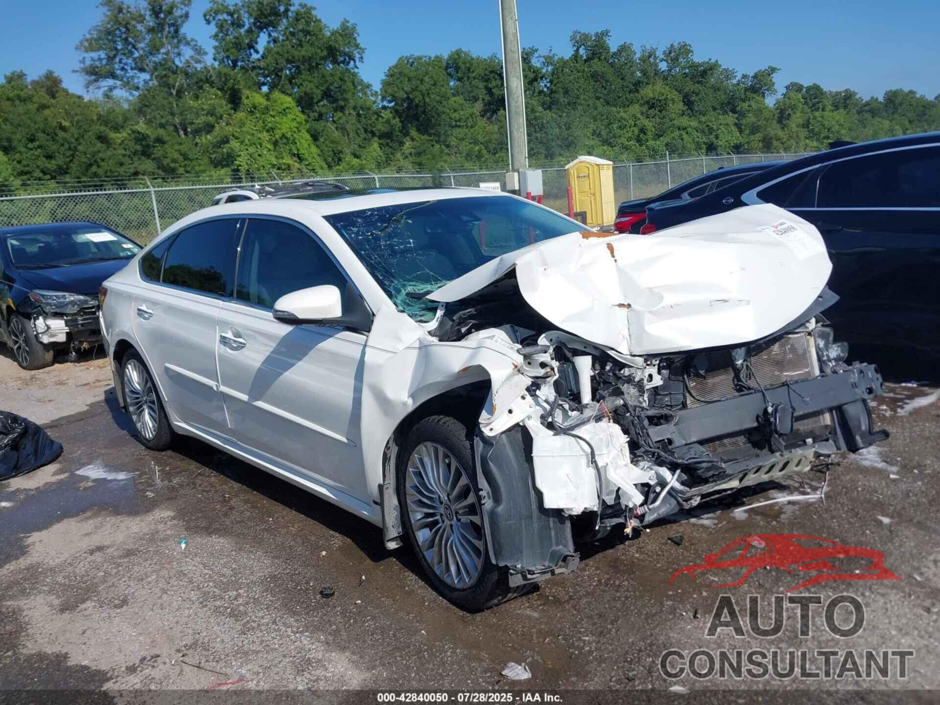 TOYOTA AVALON 2018 - 4T1BK1EB3JU288203