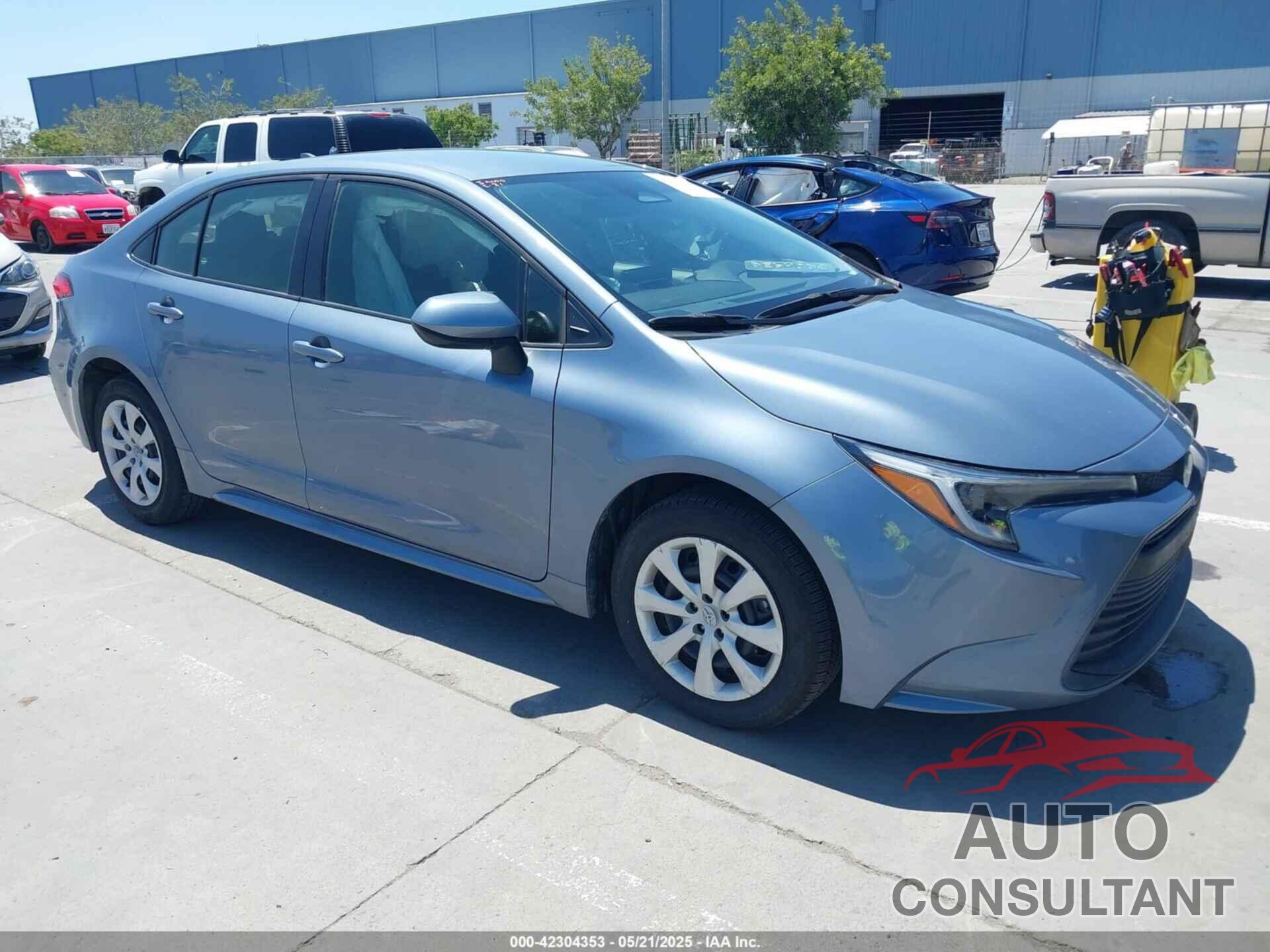TOYOTA COROLLA 2023 - JTDBCMFE9P3007886