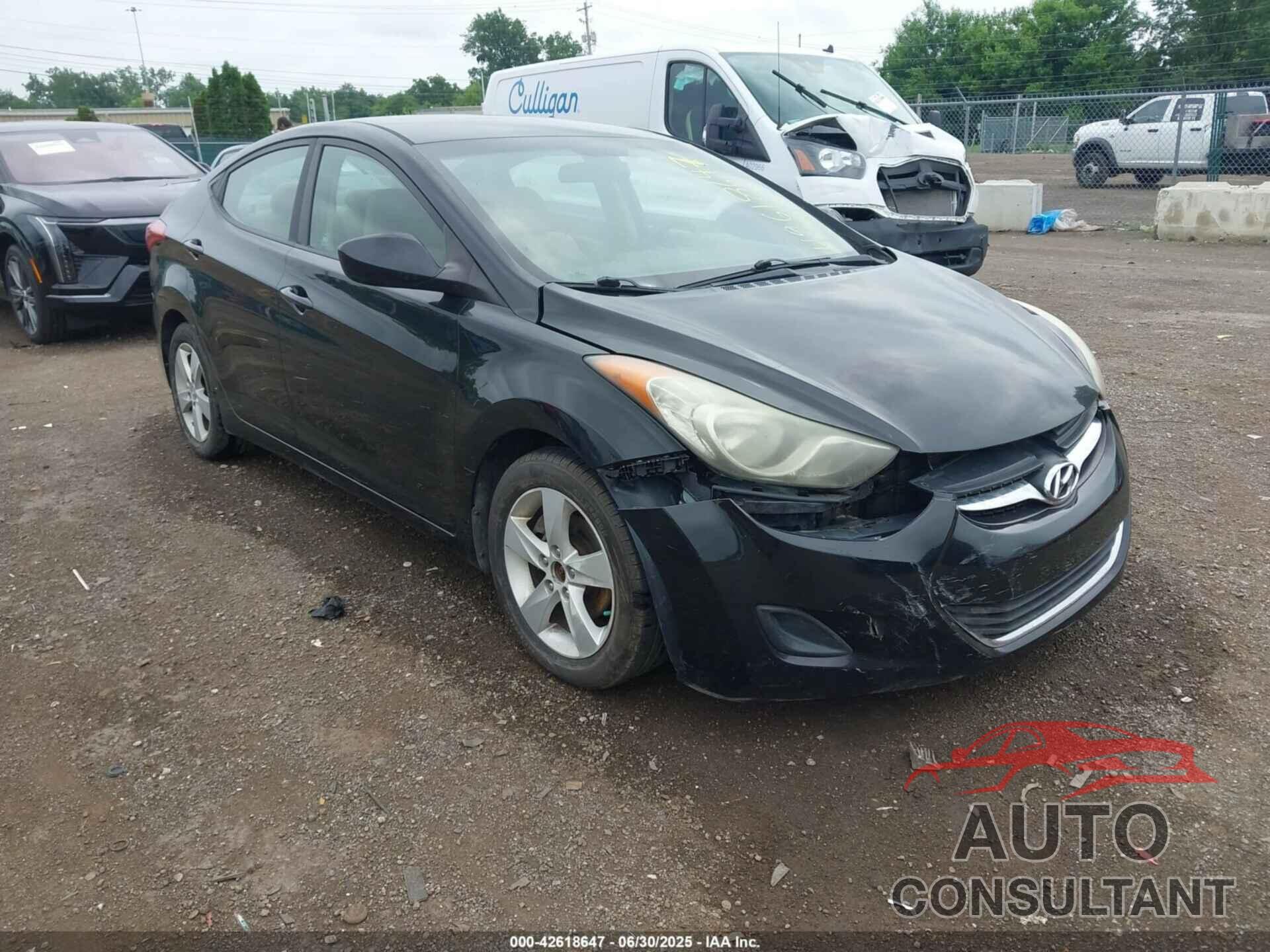 HYUNDAI ELANTRA 2011 - 5NPDH4AE3BH005582