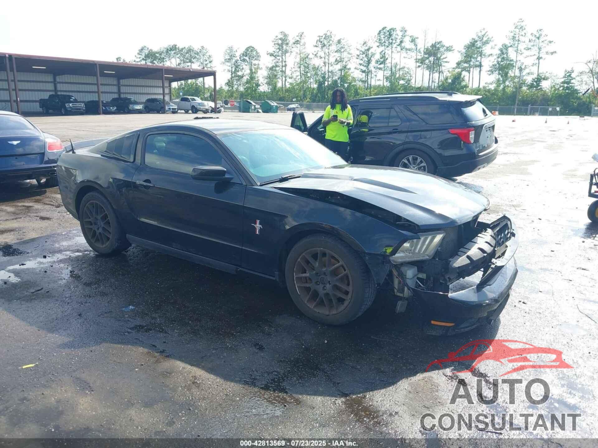 FORD MUSTANG 2012 - 1ZVBP8AM0C5271262
