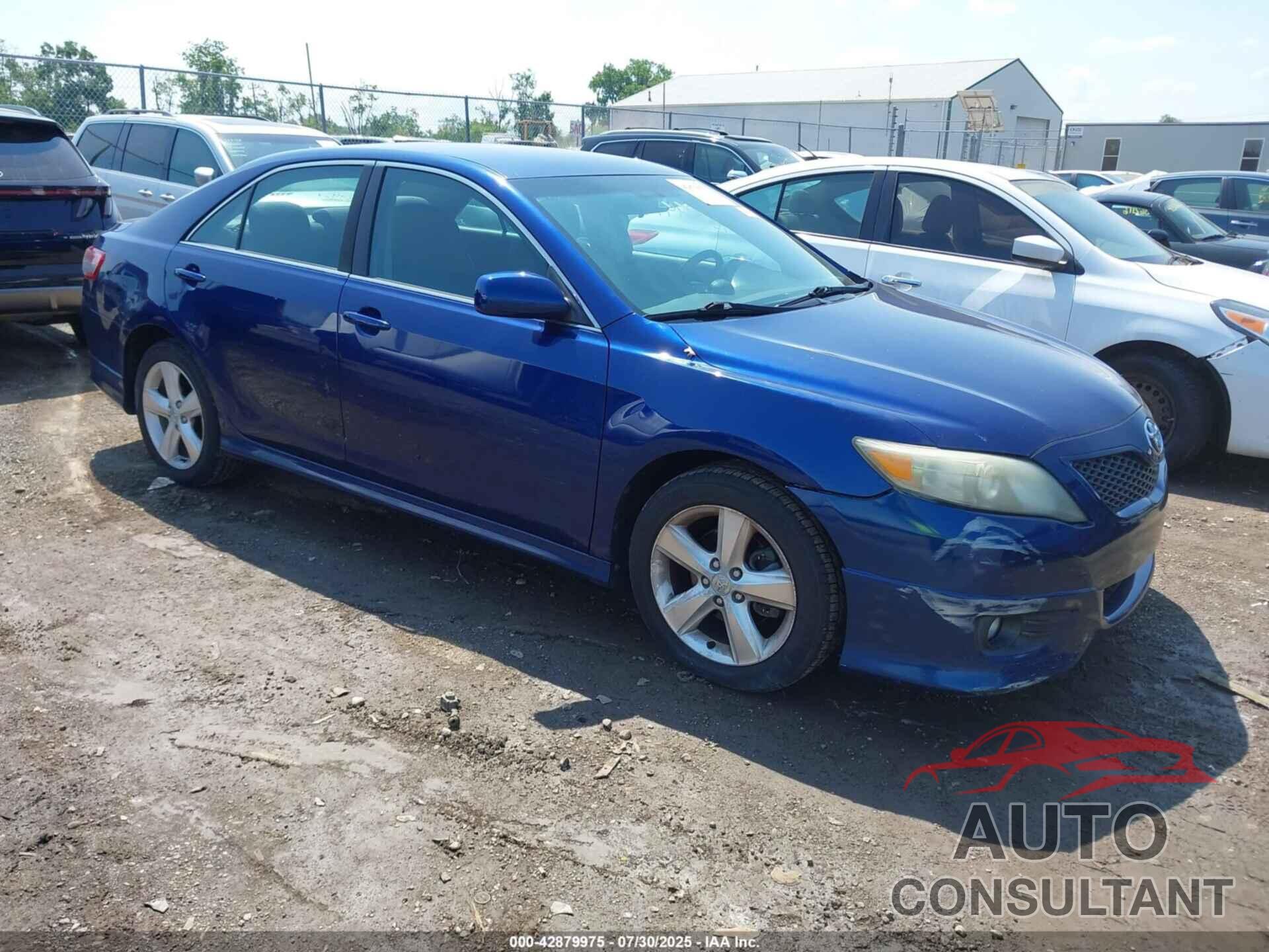 TOYOTA CAMRY 2011 - 4T1BF3EK3BU704977