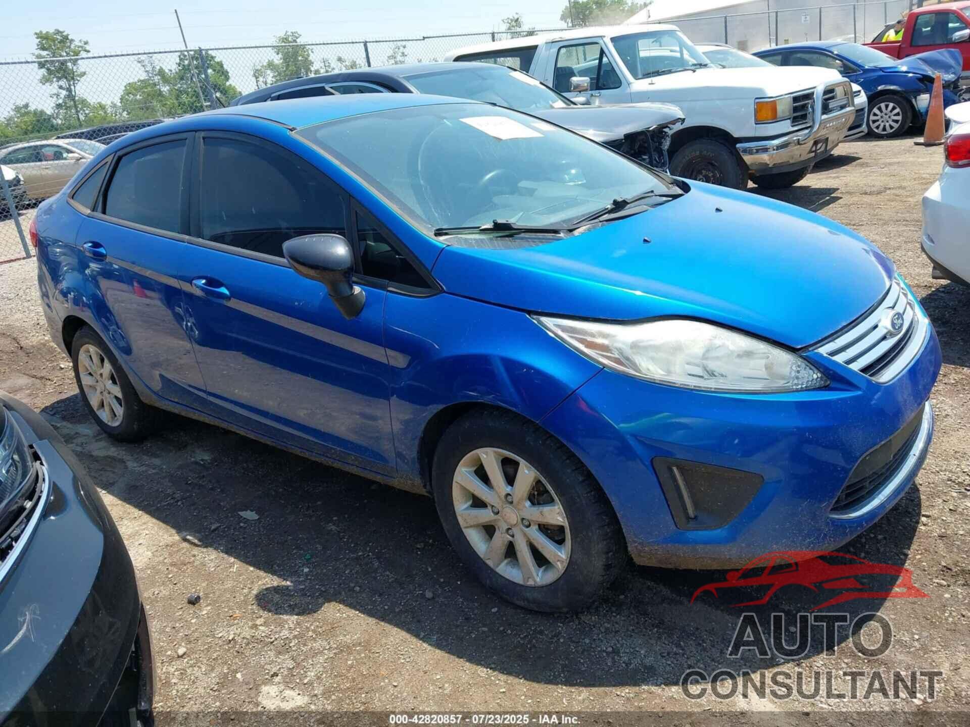 FORD FIESTA 2011 - 3FADP4BJ0BM100440