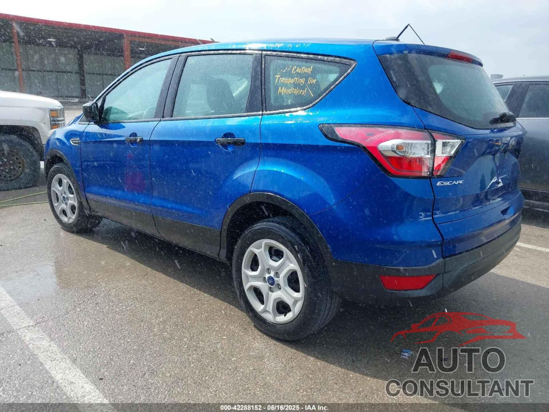 FORD ESCAPE 2018 - 1FMCU0F74JUB42878