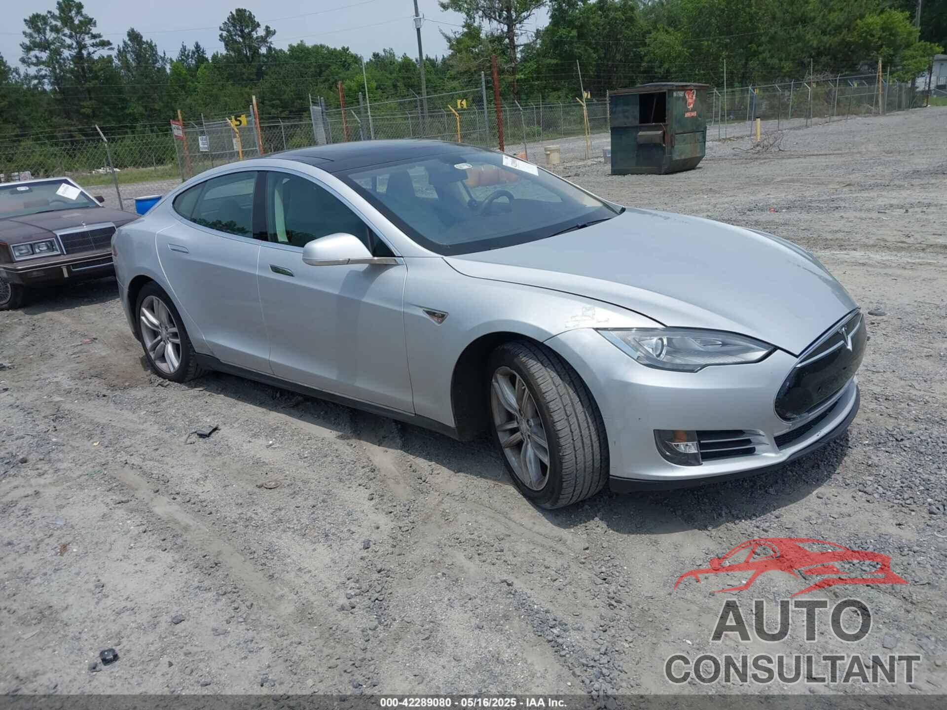 TESLA MODEL S 2013 - 5YJSA1AC4DFP10224