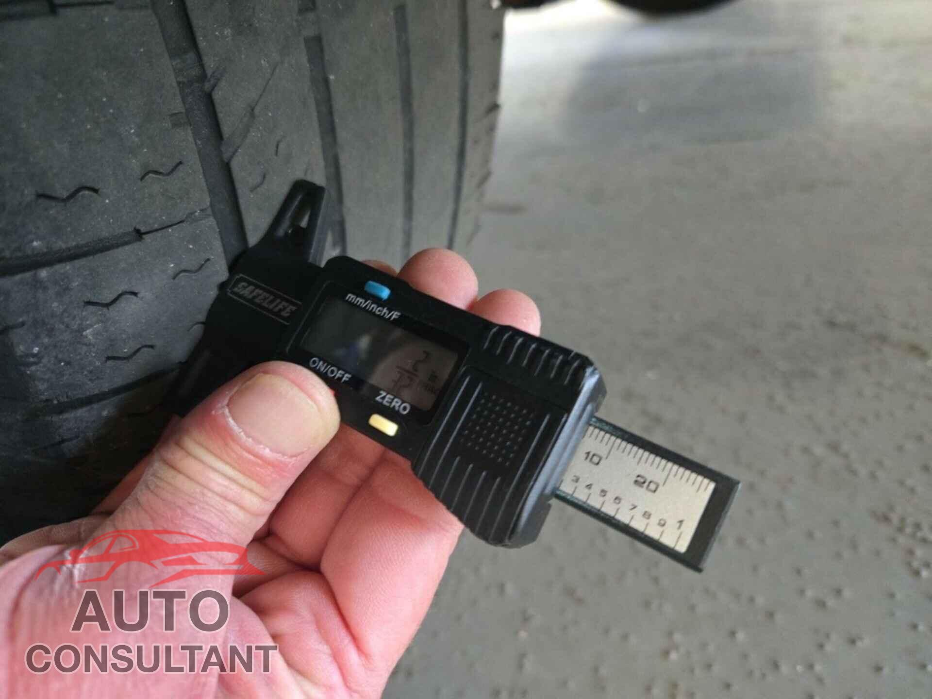 FORD TRANSIT 2017 - 1FTYR2XM2HKB48812