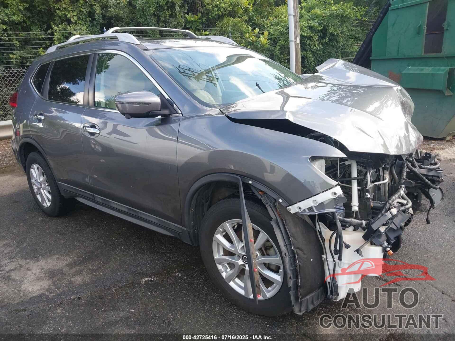 NISSAN ROGUE 2017 - 5N1AT2MT0HC835002