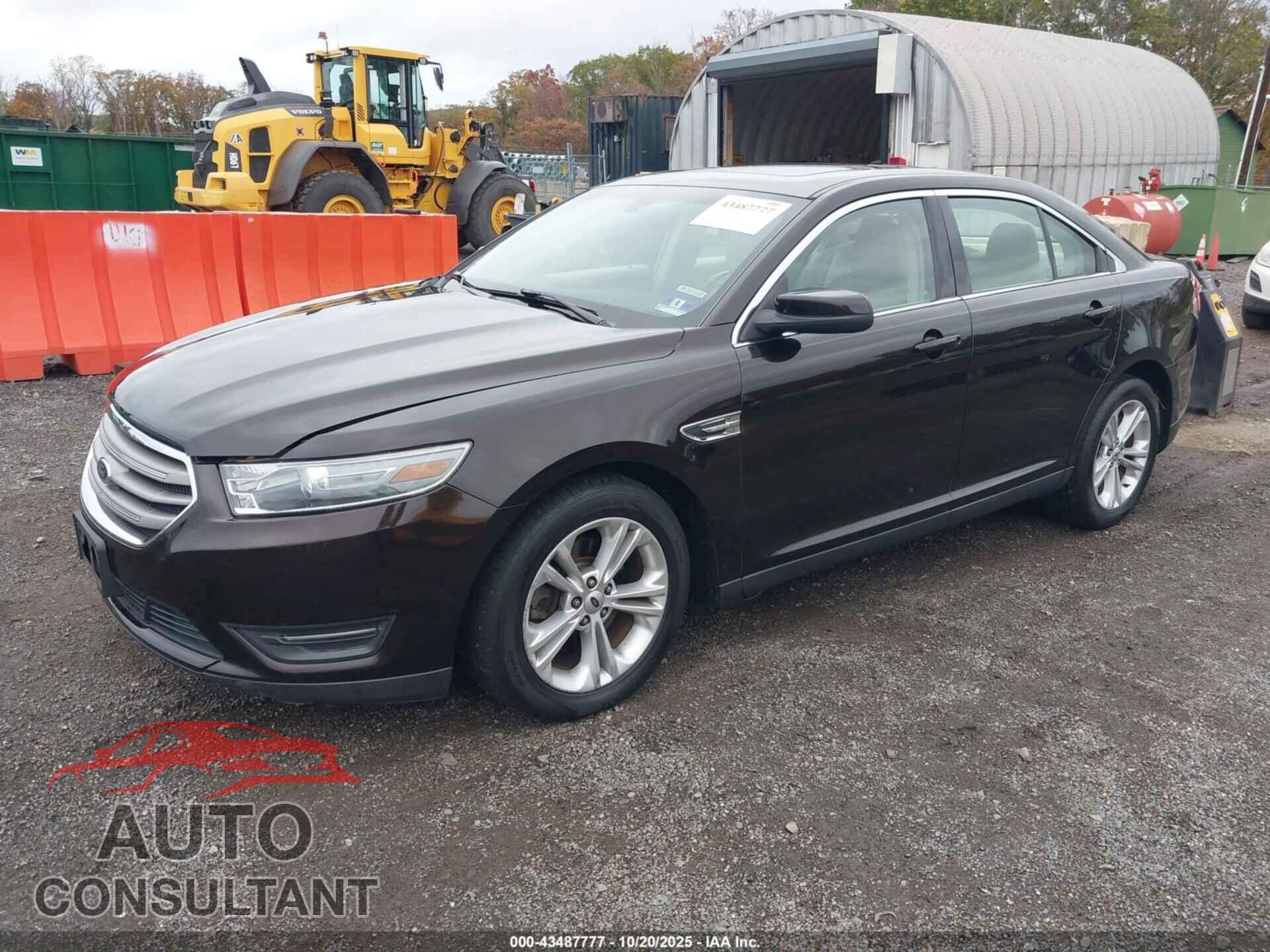 FORD TAURUS 2013 - 1FAHP2E87DG165667
