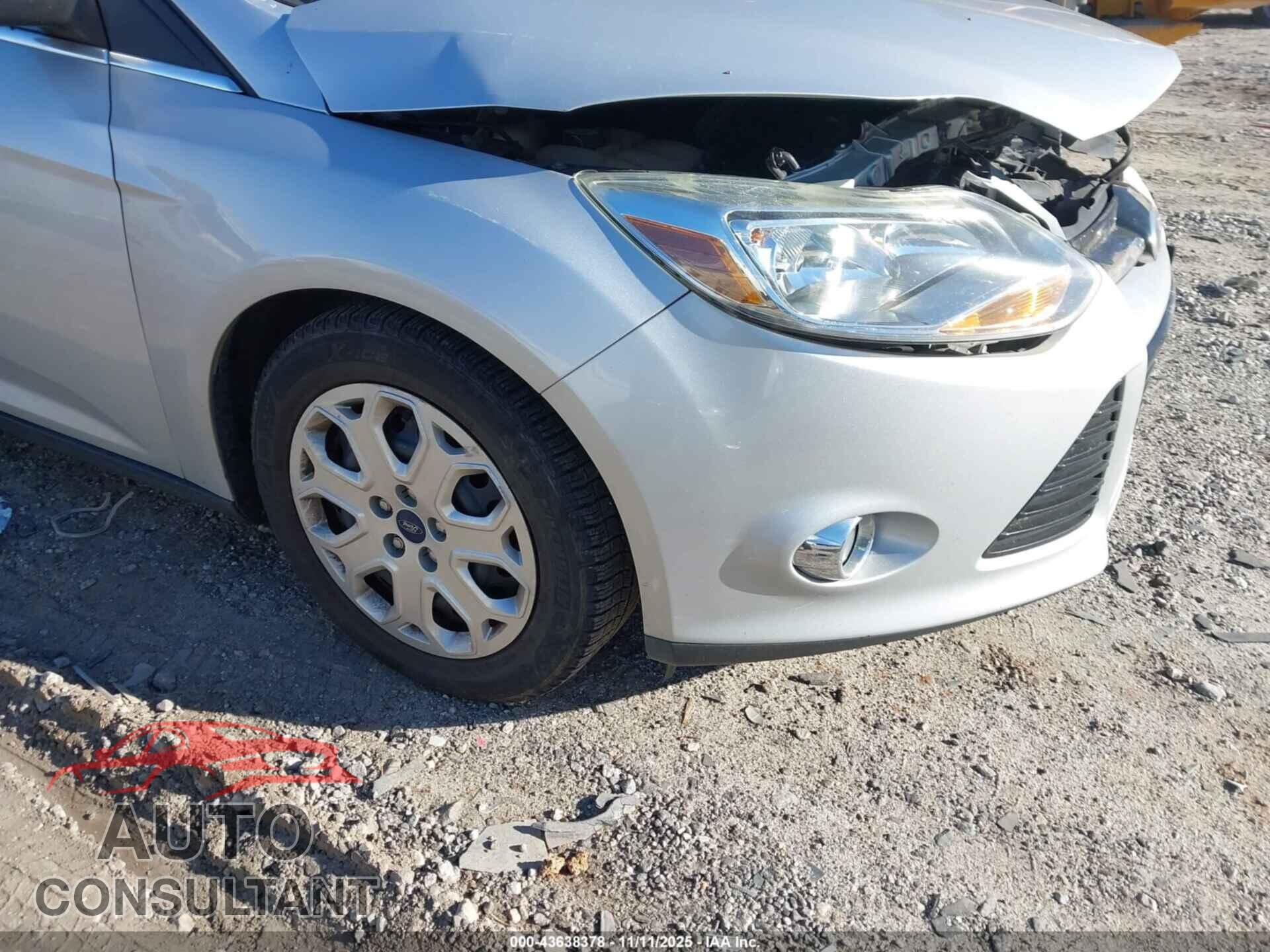 FORD FOCUS 2012 - 1FAHP3M24CL242861