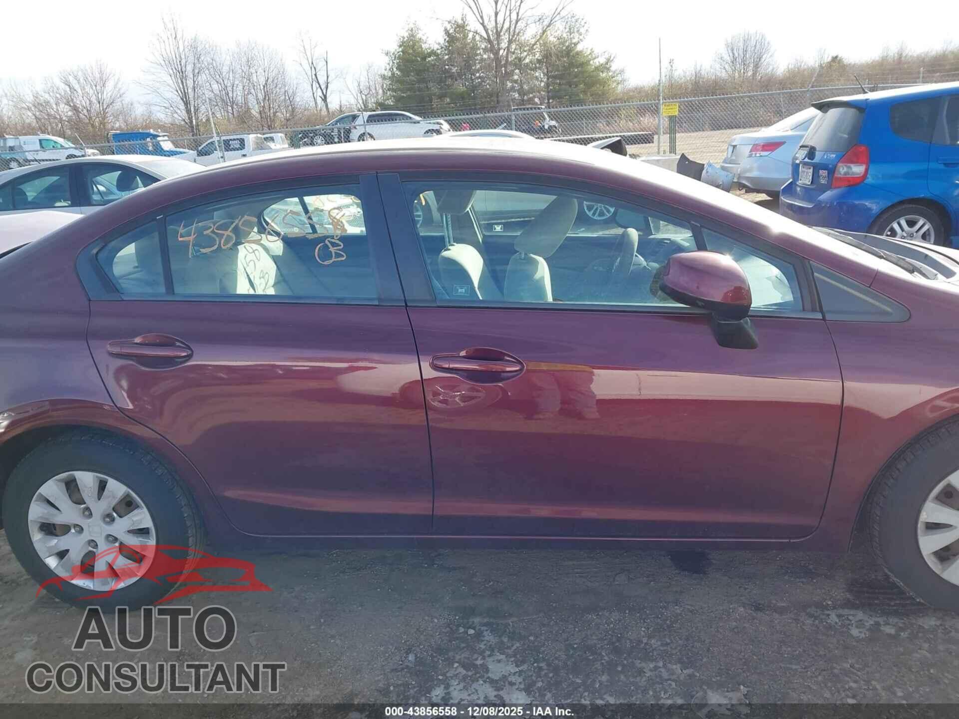 HONDA CIVIC 2012 - 19XFB2F55CE385778