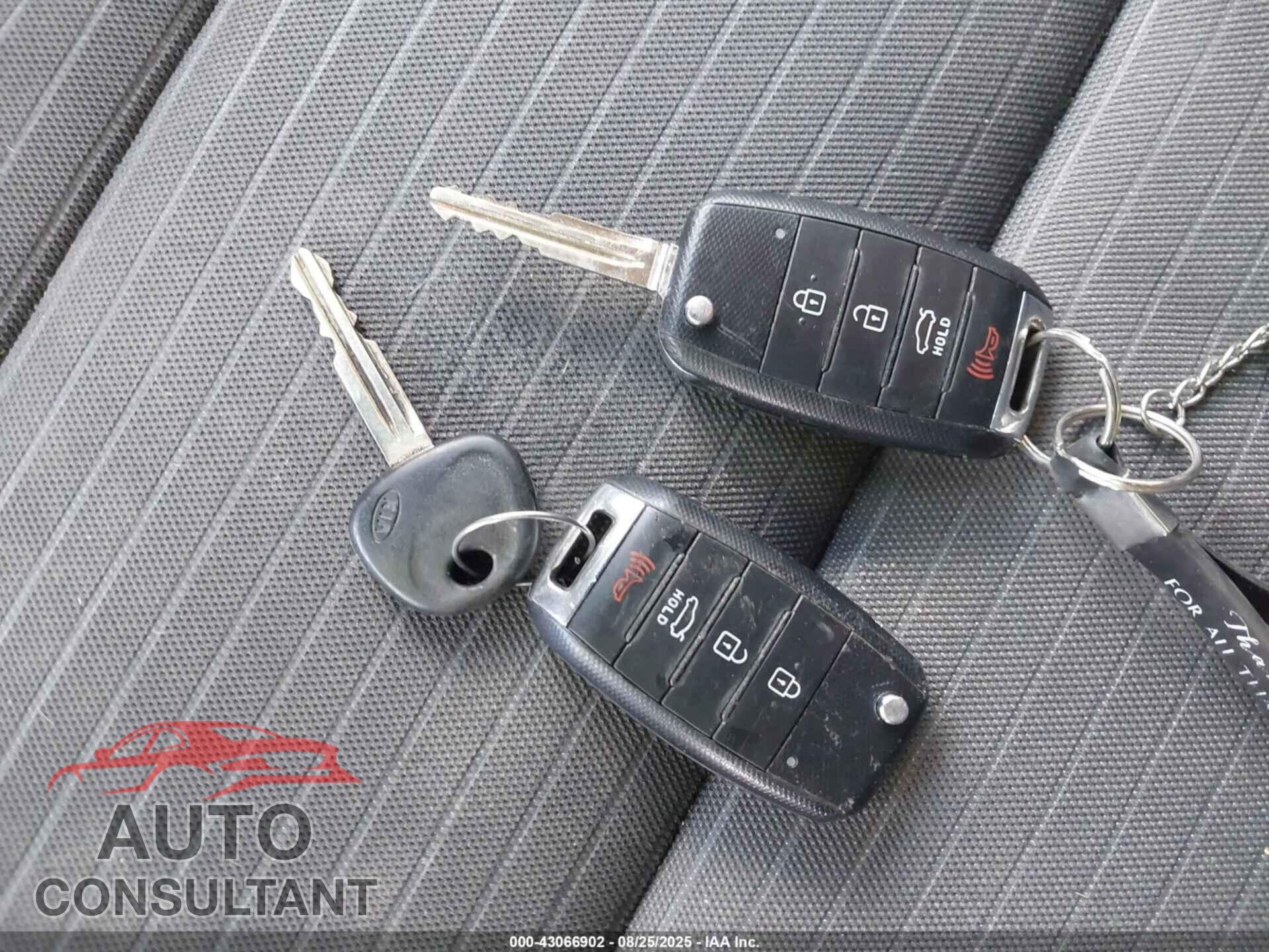 KIA FORTE 2017 - 3KPFL4A75HE015441