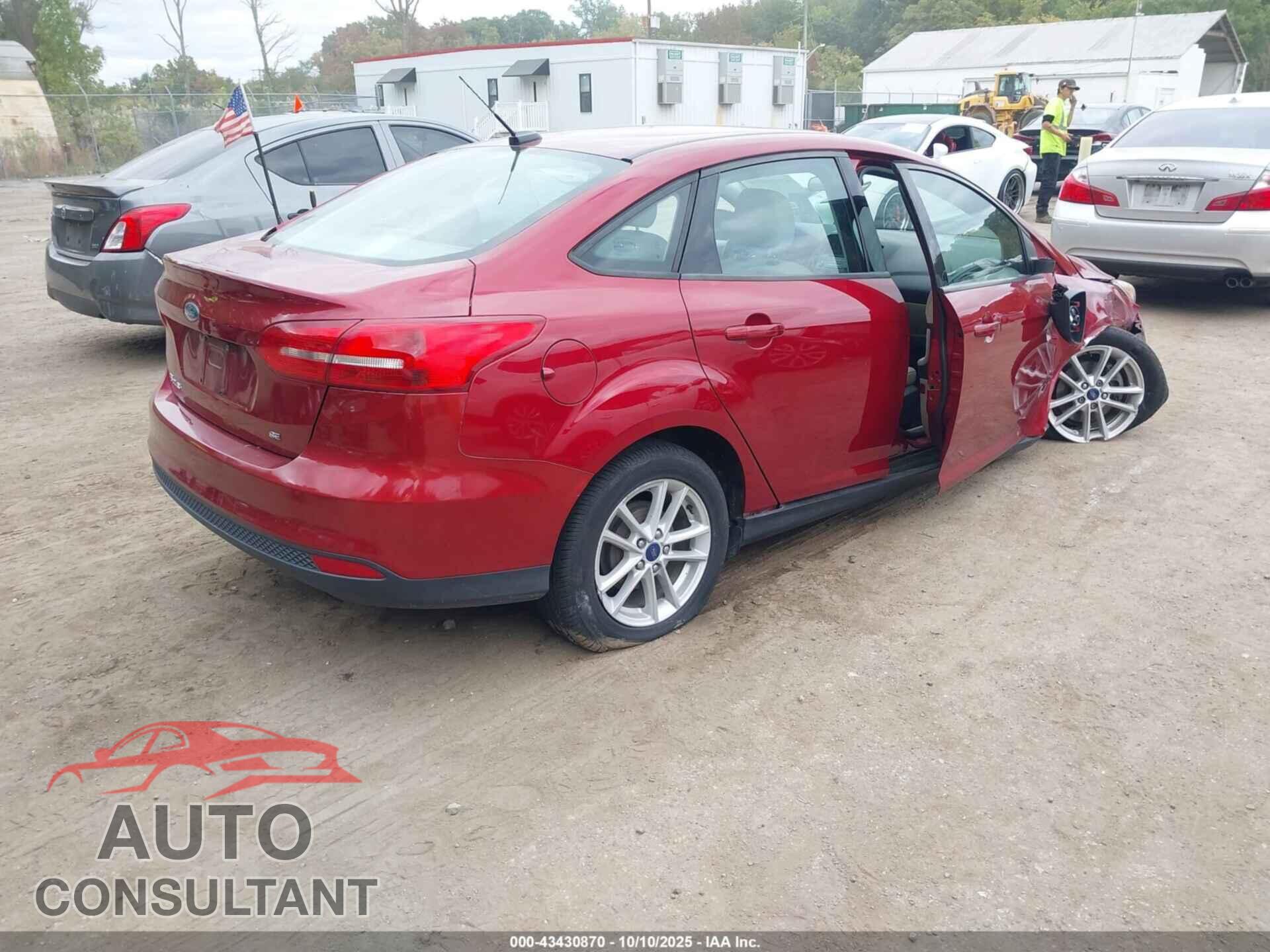 FORD FOCUS 2017 - 1FADP3F24HL330697