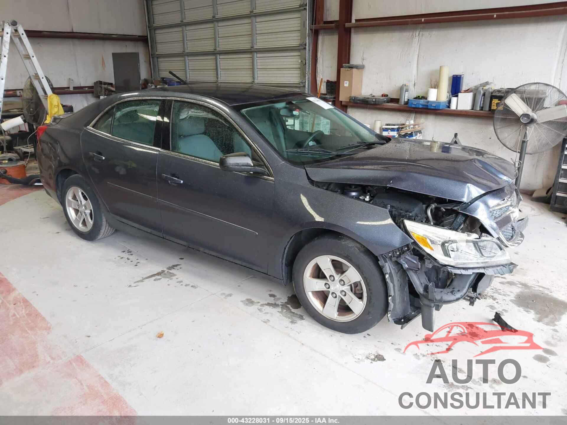 CHEVROLET MALIBU 2013 - 1G11B5SA7DF262241