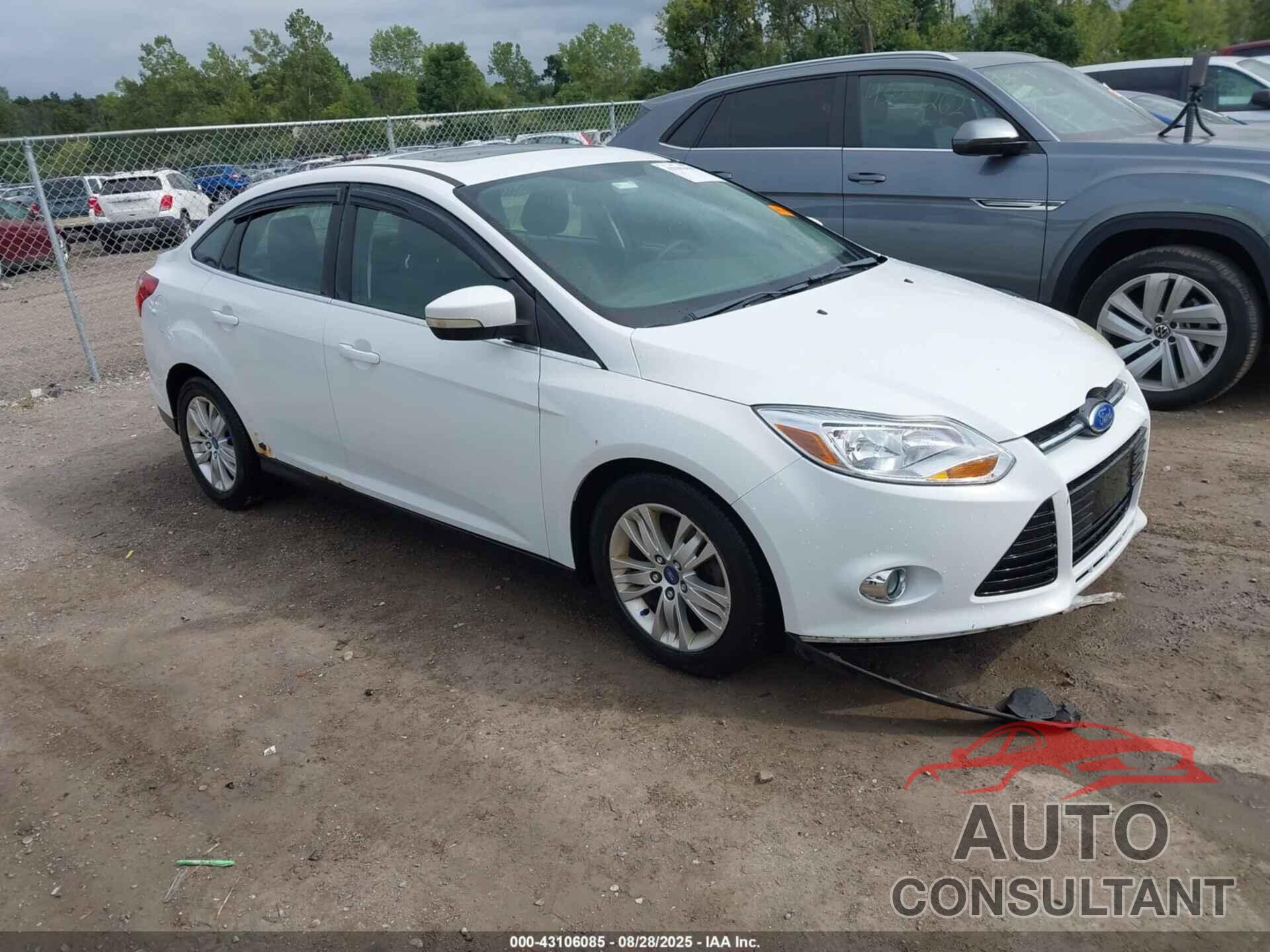 FORD FOCUS 2012 - 1FAHP3H26CL248722