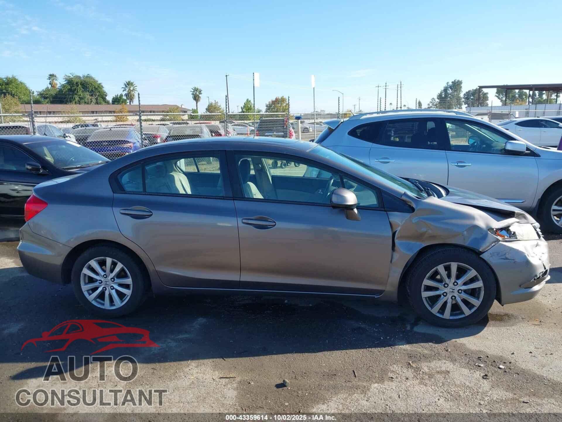 HONDA CIVIC 2012 - 19XFB2F82CE332059