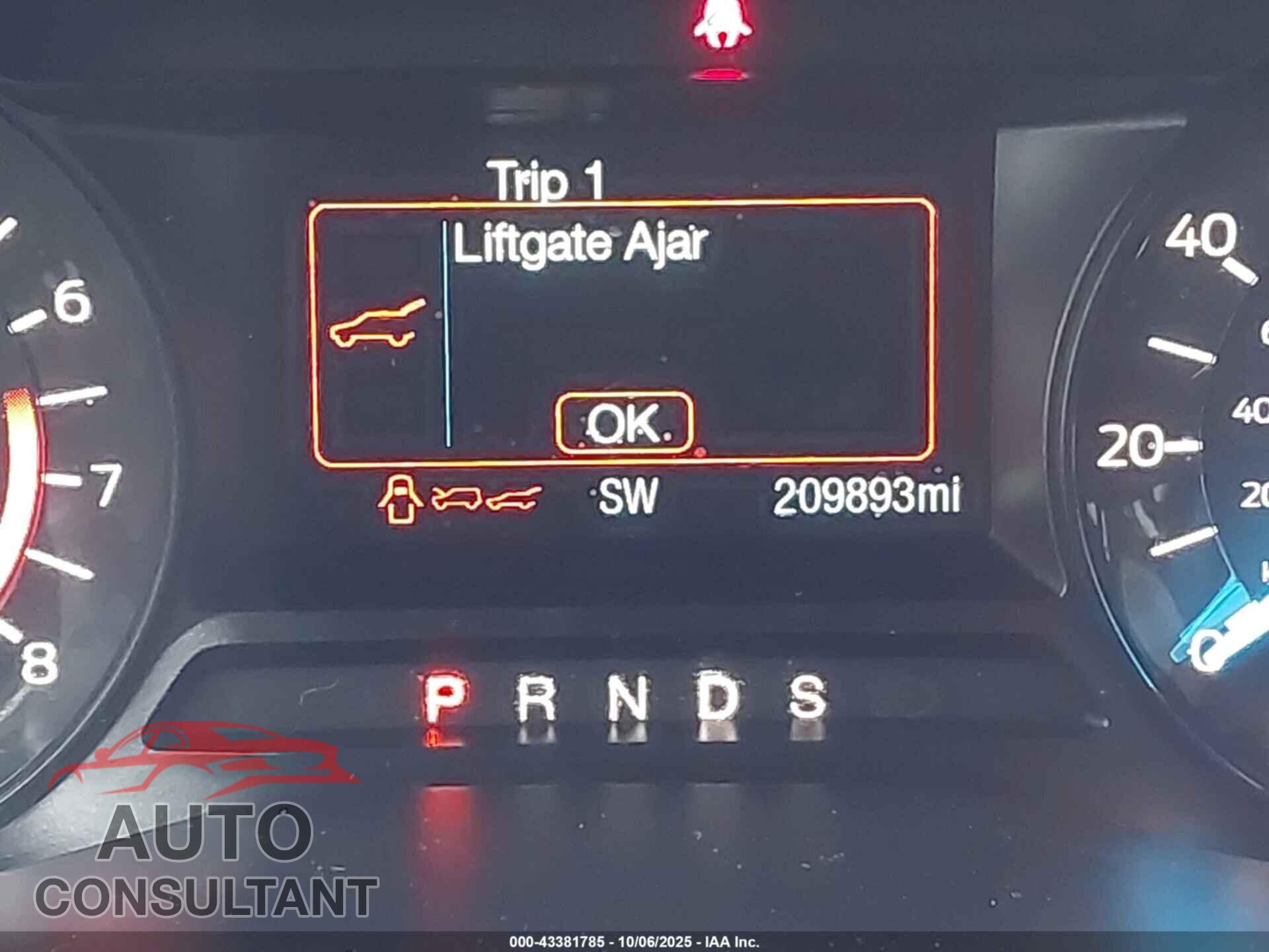 FORD EXPLORER 2018 - 1FM5K7D83JGB59950