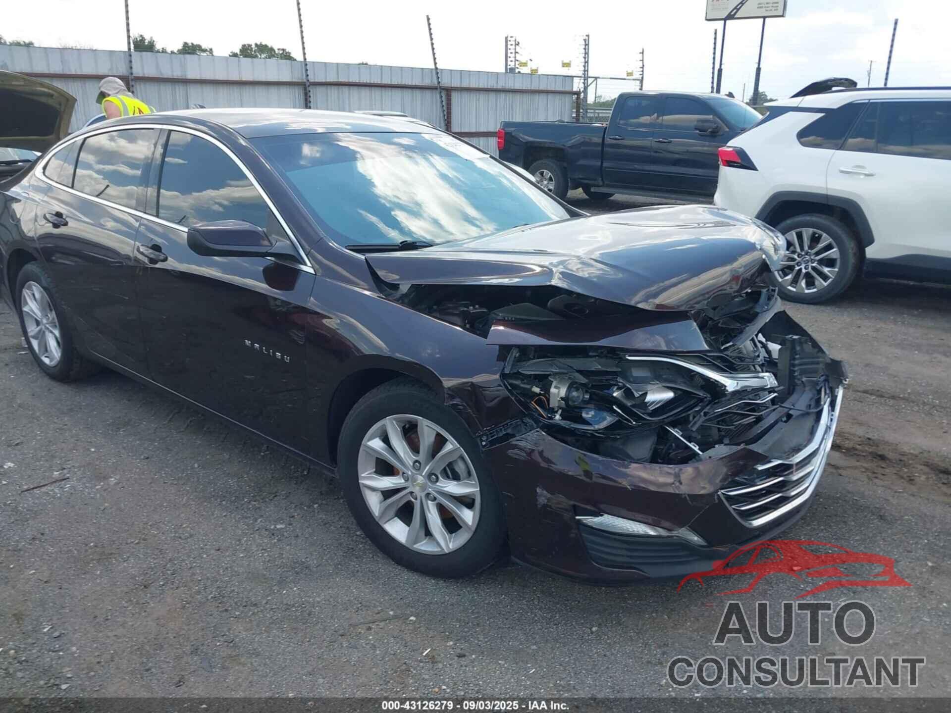 CHEVROLET MALIBU 2020 - 1G1ZD5ST1LF077163