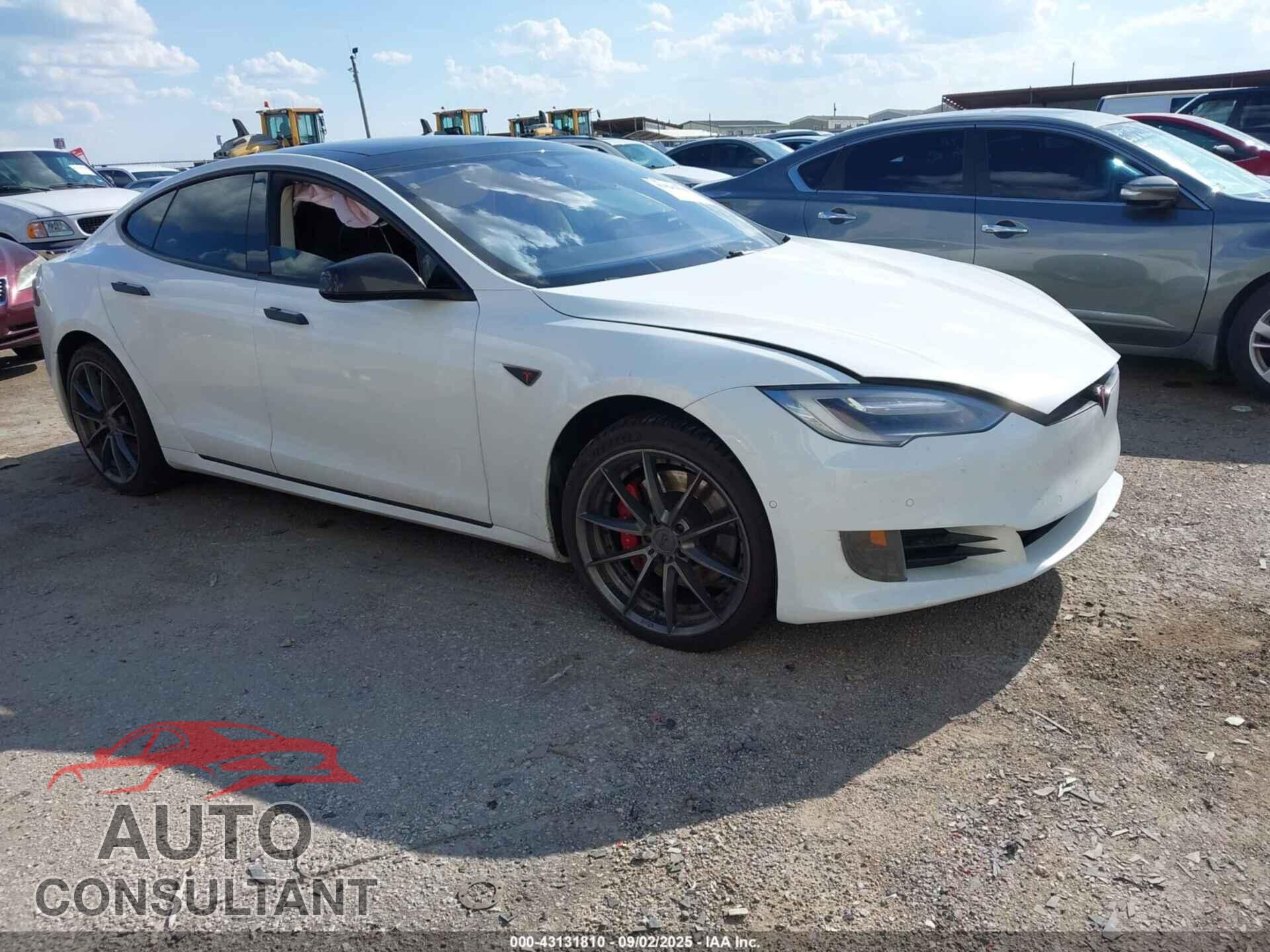 TESLA MODEL S 2016 - 5YJSA1E11GF159263