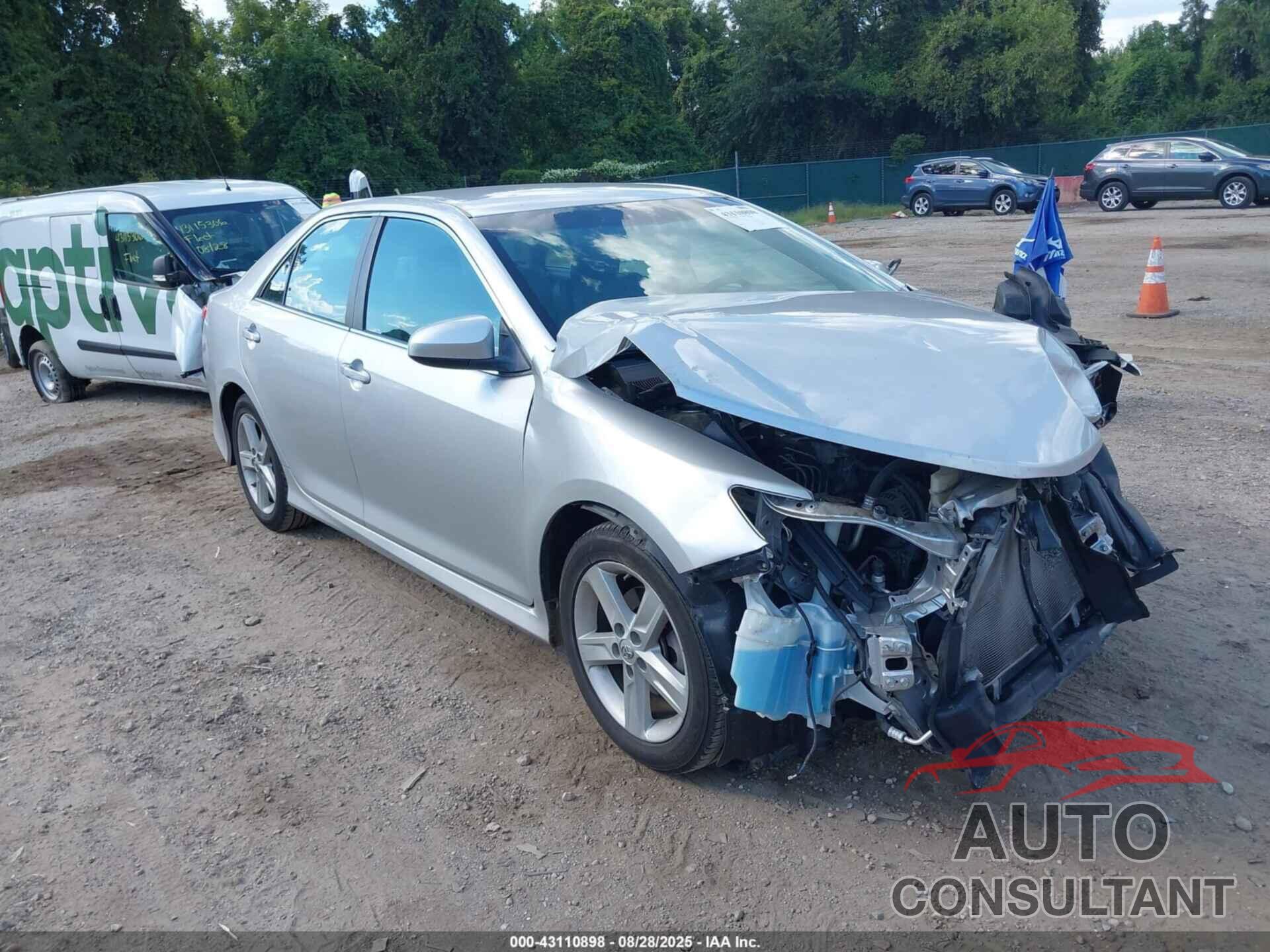 TOYOTA CAMRY 2013 - 4T1BF1FK1DU251934