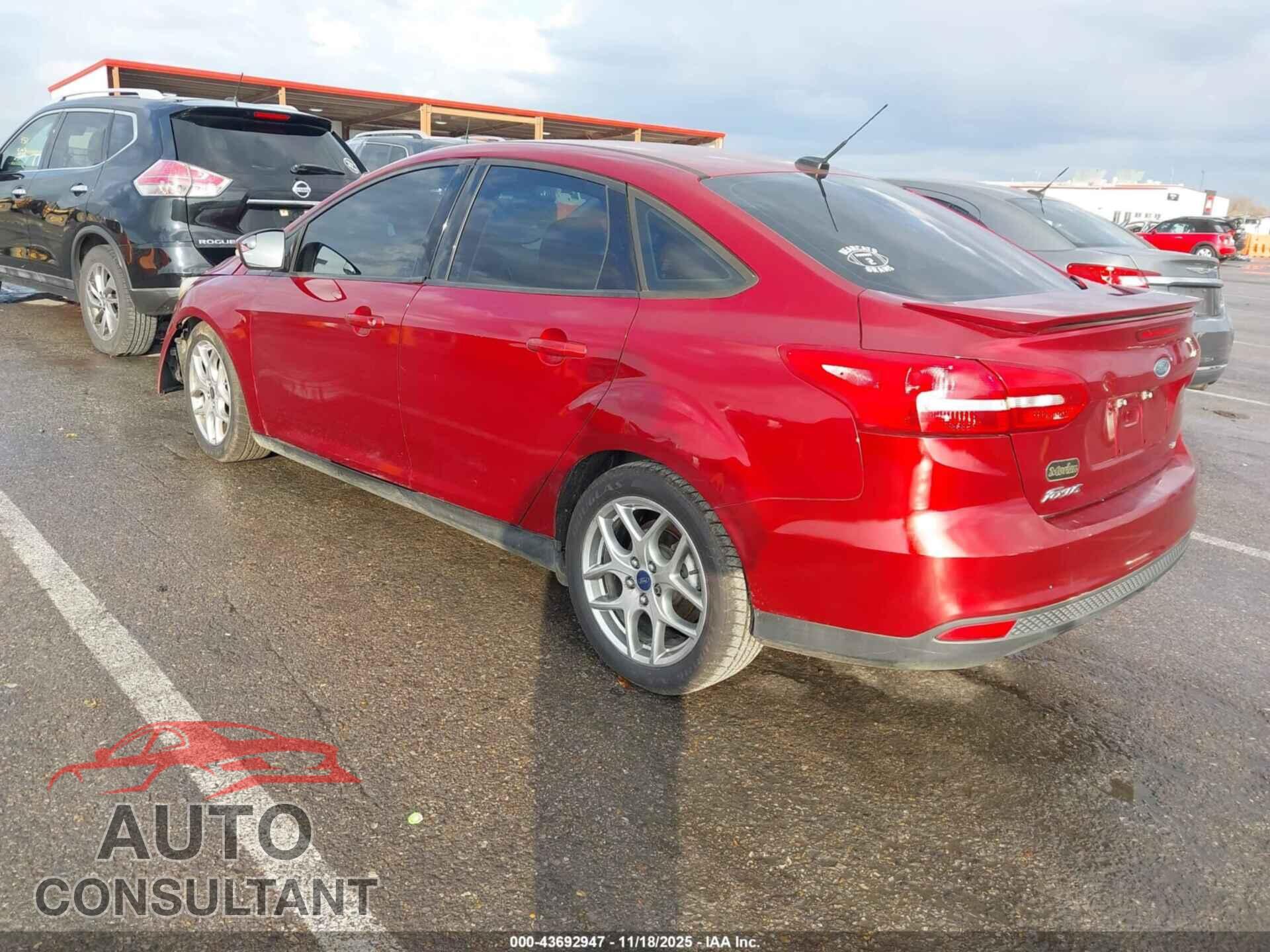 FORD FOCUS 2015 - 1FADP3F24FL284060