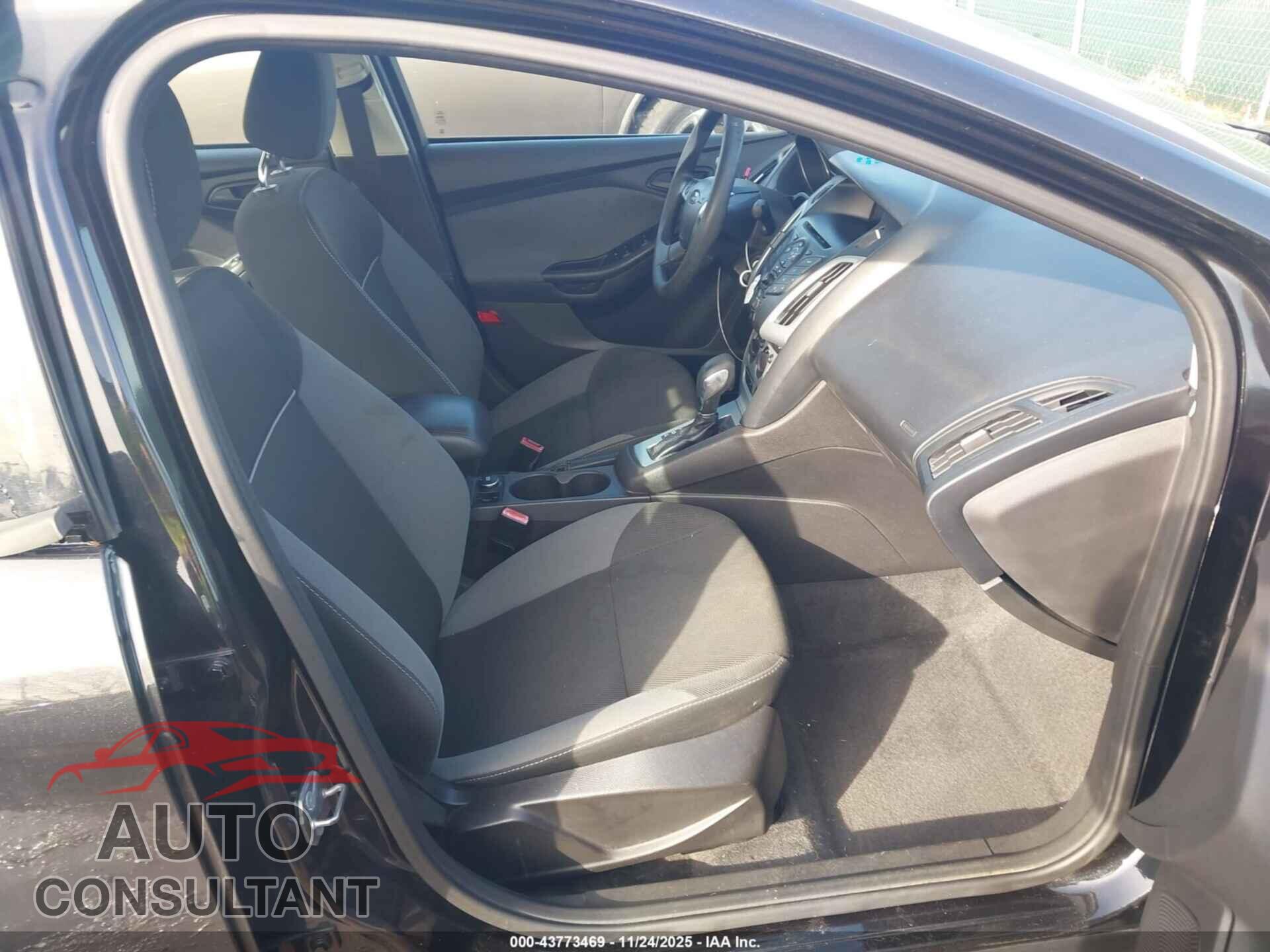 FORD FOCUS 2012 - 1FAHP3F23CL170189