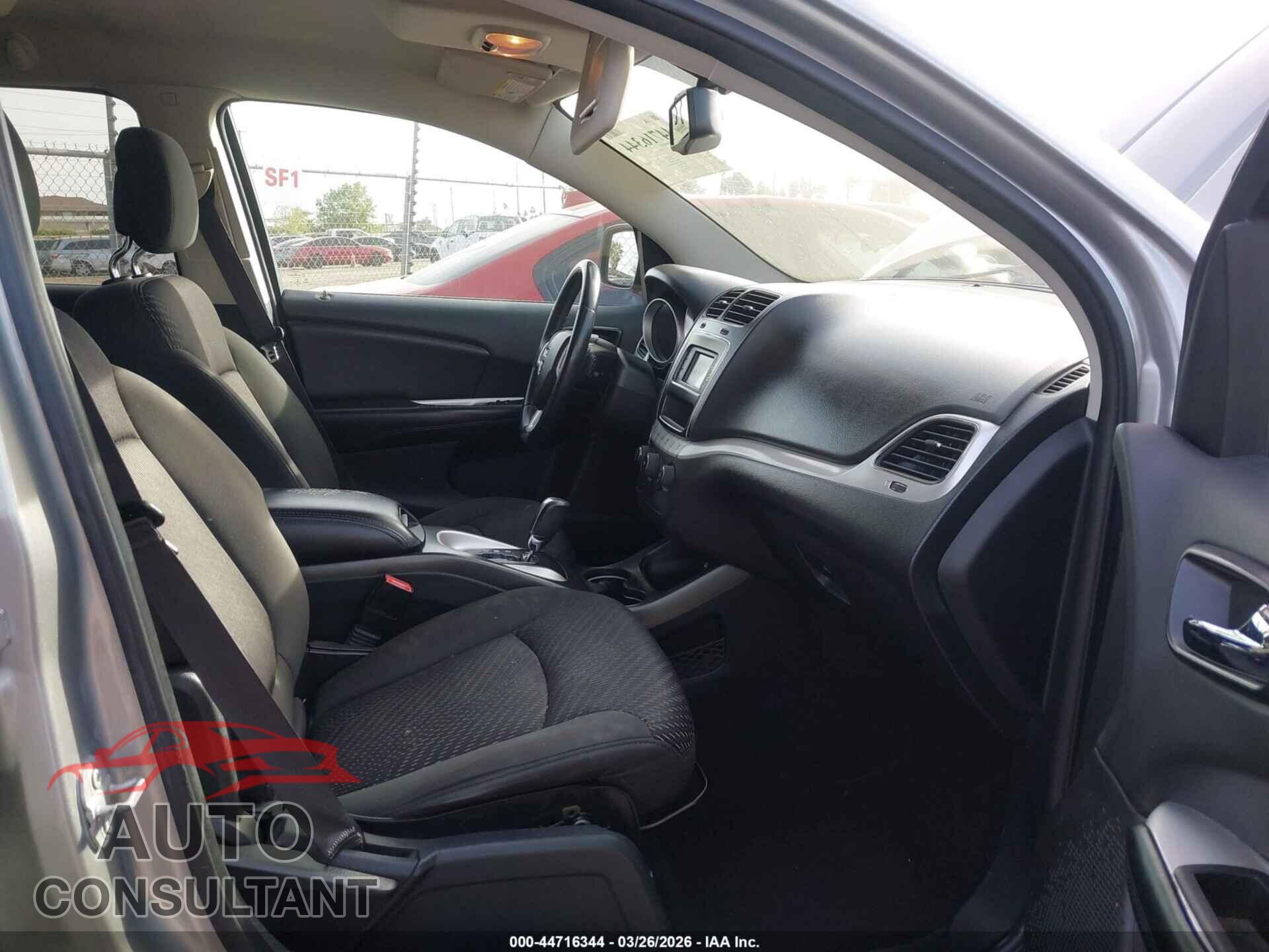 DODGE JOURNEY 2017 - 3C4PDCBB9HT557331