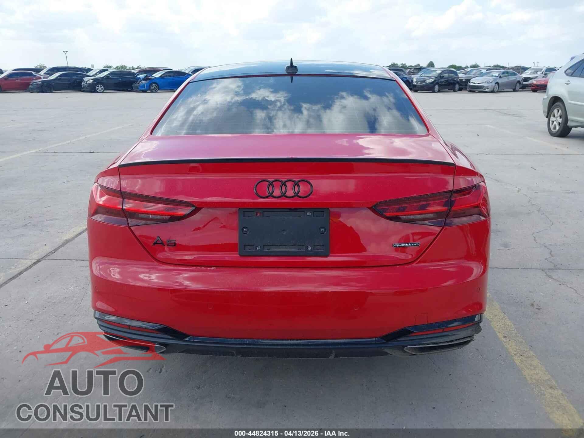AUDI A5 2023 - WAUTAAF55PA065334