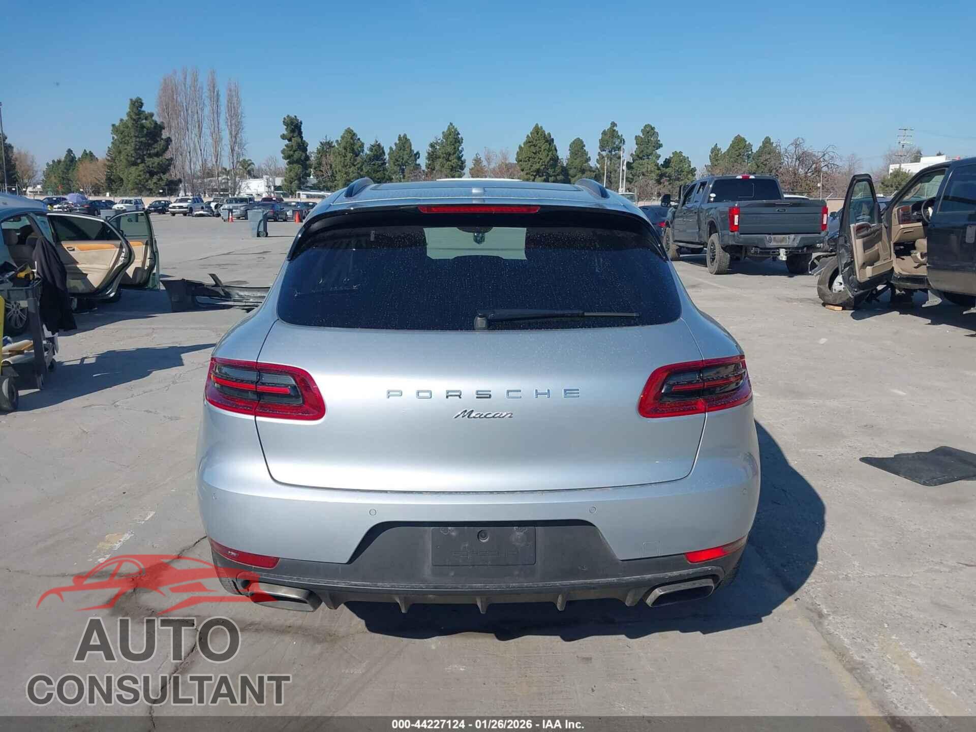 PORSCHE MACAN 2017 - WP1AA2A58HLB04736