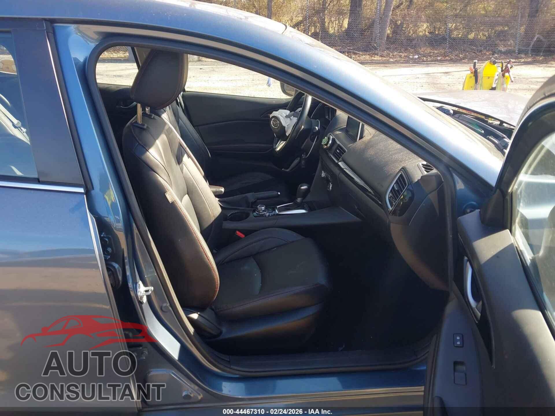 MAZDA MAZDA3 2014 - JM1BM1M73E1185642