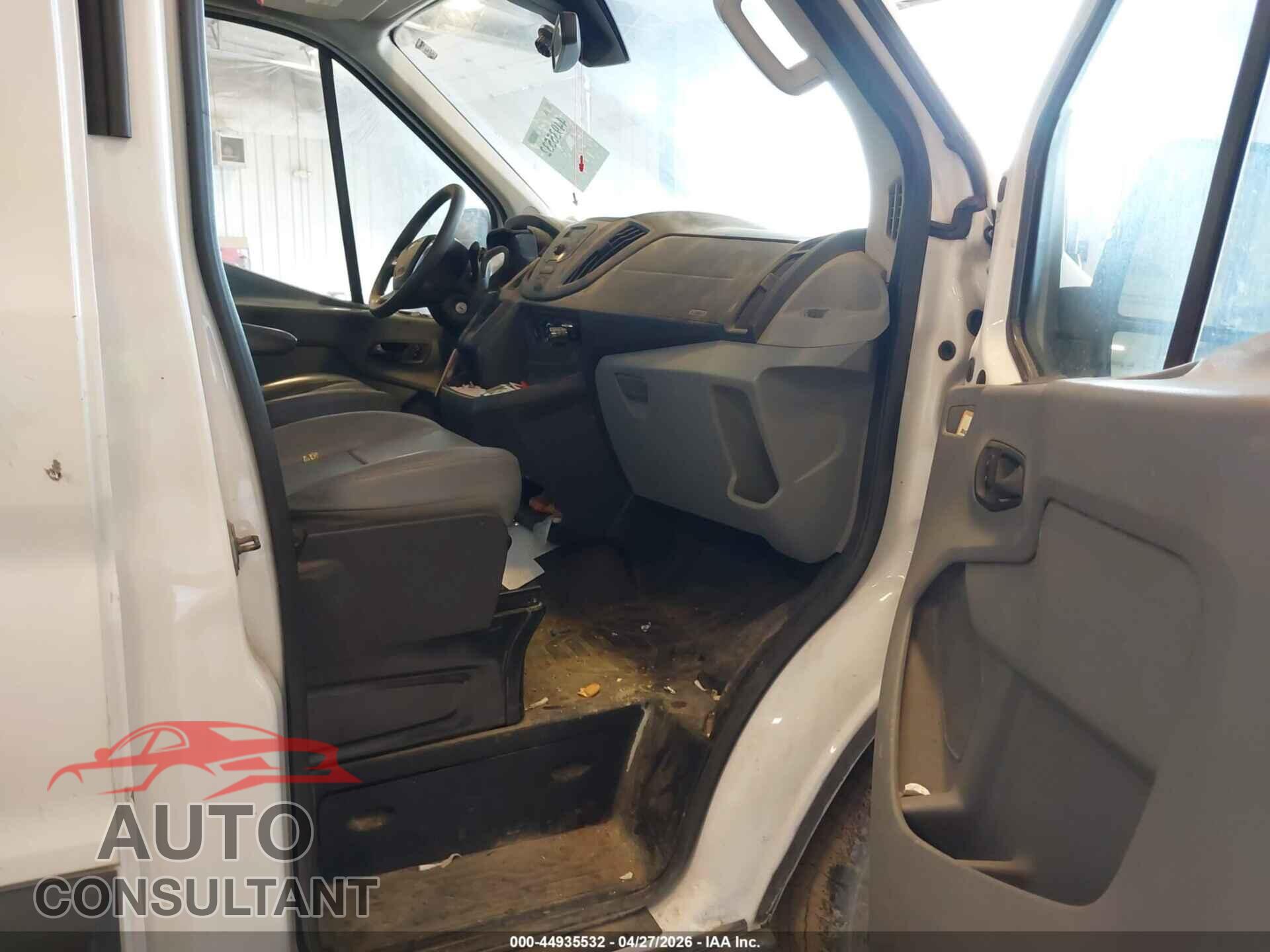 FORD TRANSIT-250 2015 - 1FTNR2CM4FKA69177