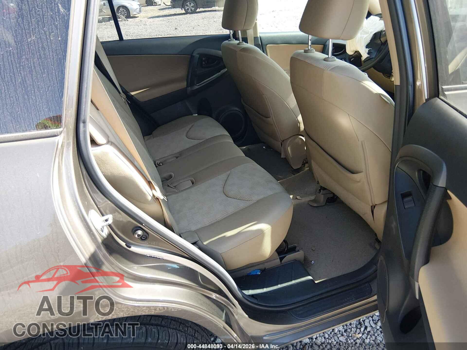 TOYOTA RAV4 2011 - 2T3BF4DV1BW100773