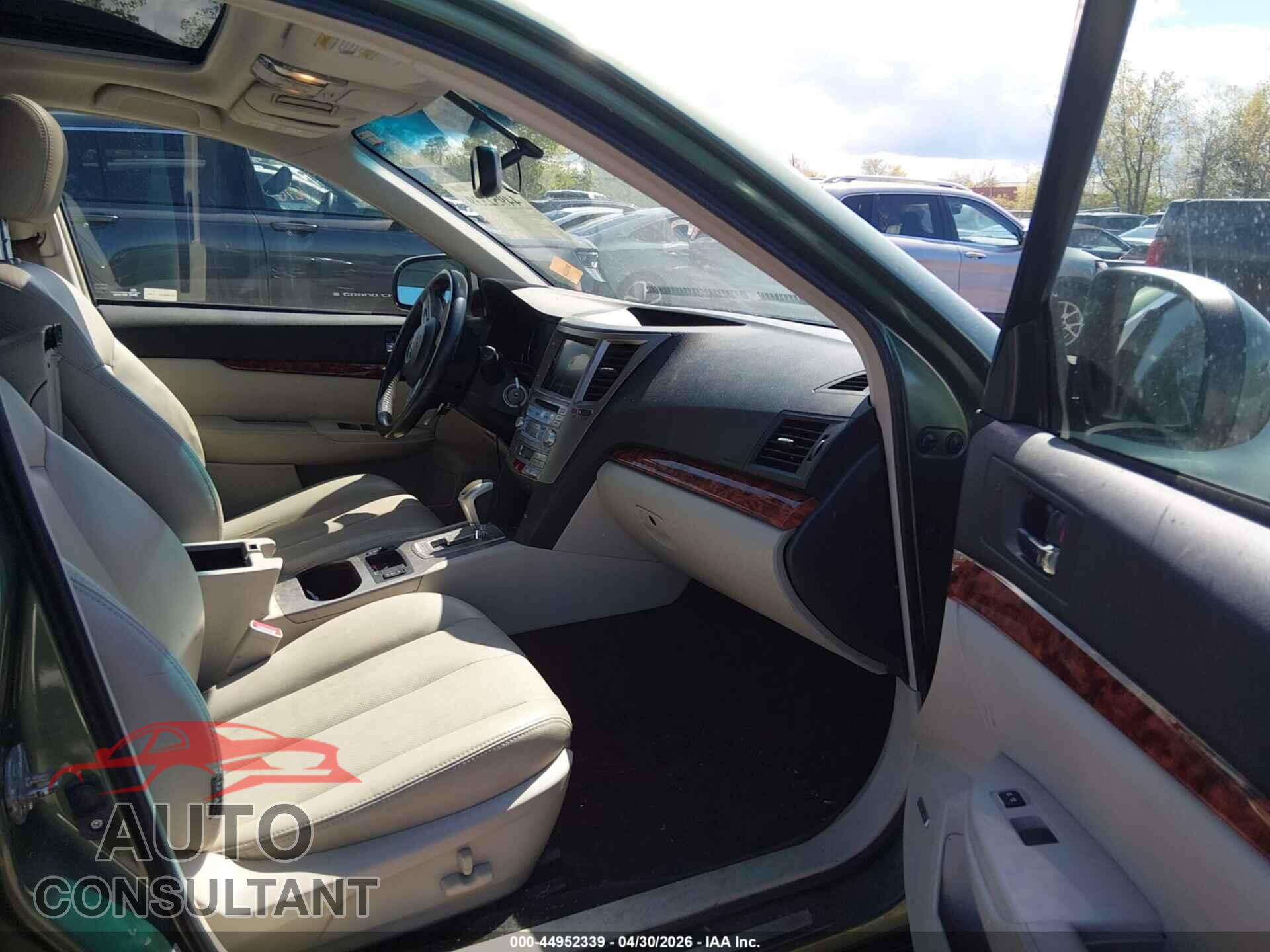 SUBARU OUTBACK 2011 - 4S4BRBLC2B3333863