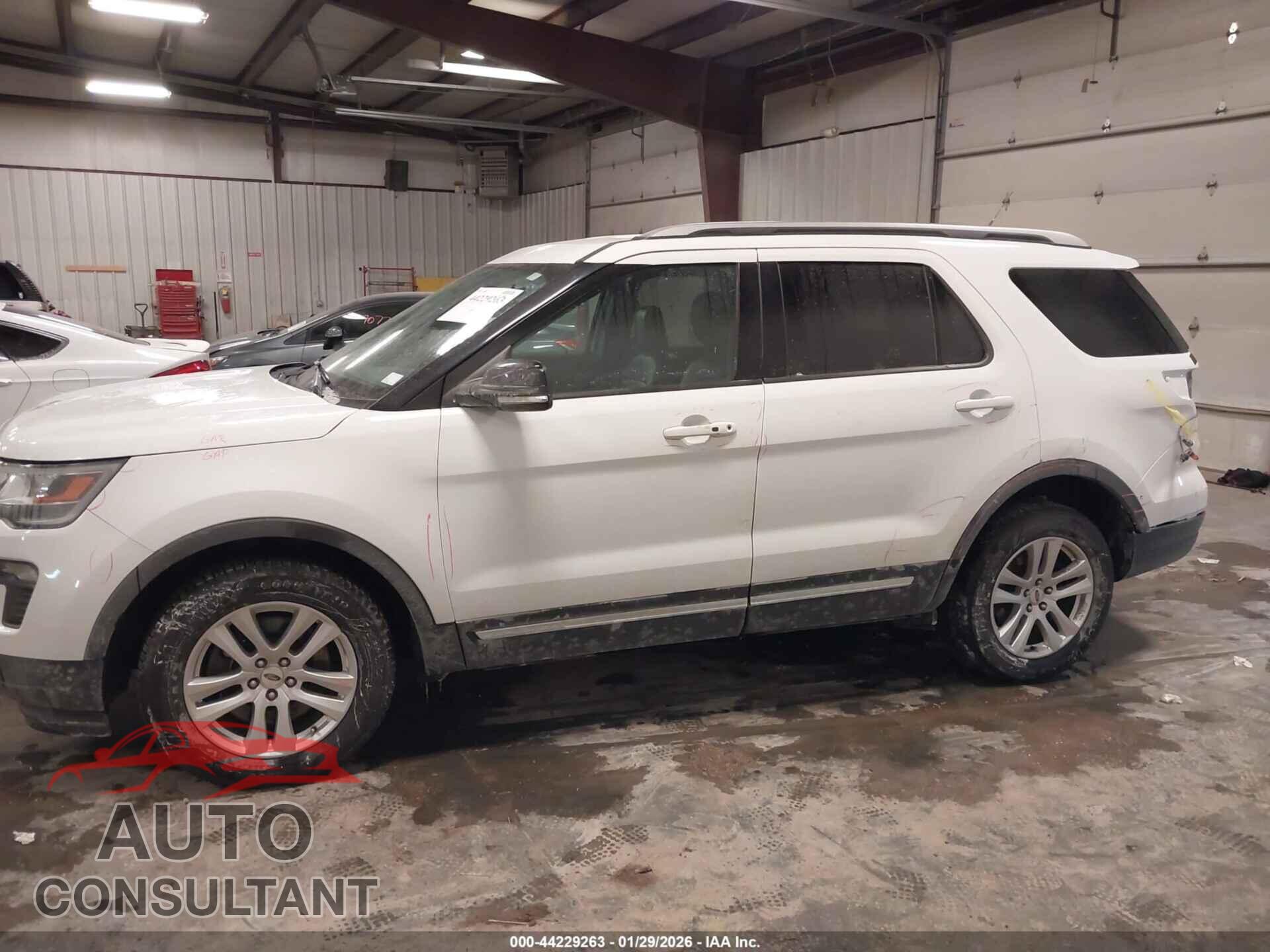 FORD EXPLORER 2018 - 1FM5K8D88JGB89595