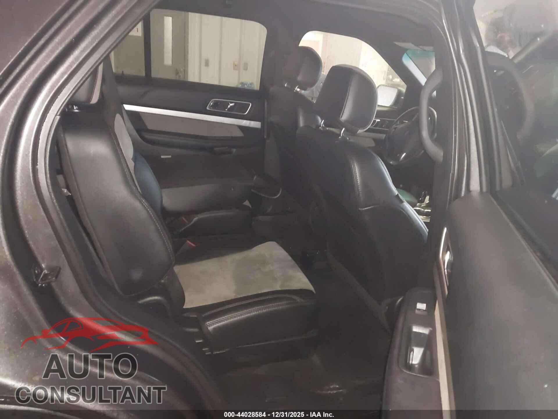 FORD EXPLORER 2017 - 1FM5K8D84HGC13773