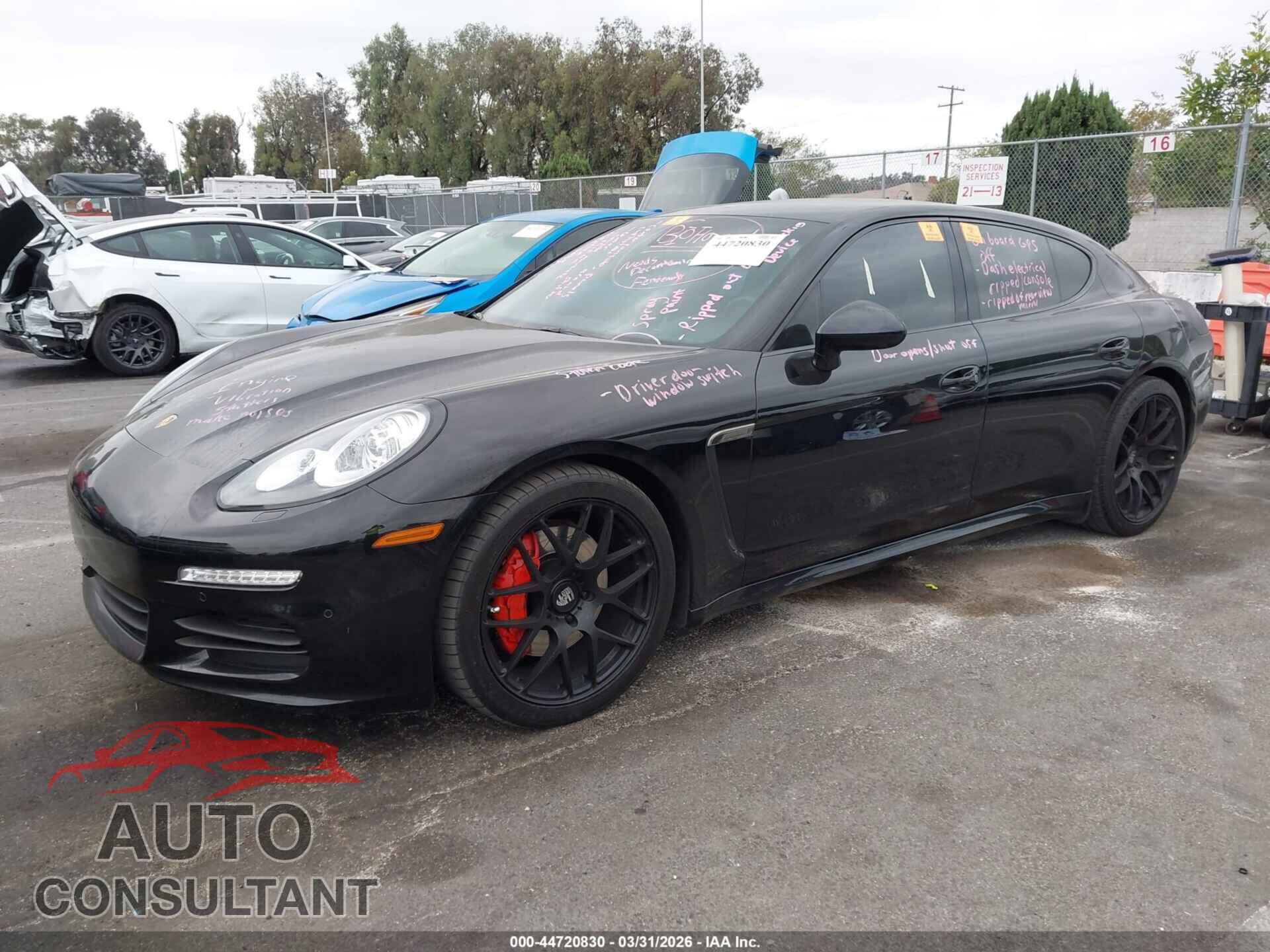 PORSCHE PANAMERA 2014 - WP0AA2A76EL010997