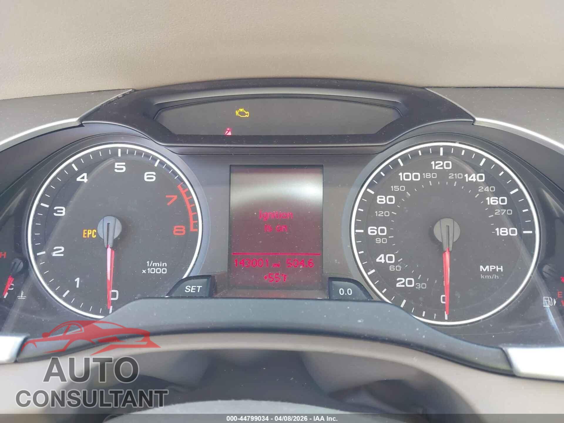 AUDI A4 2011 - WAUDFAFL9BN044346
