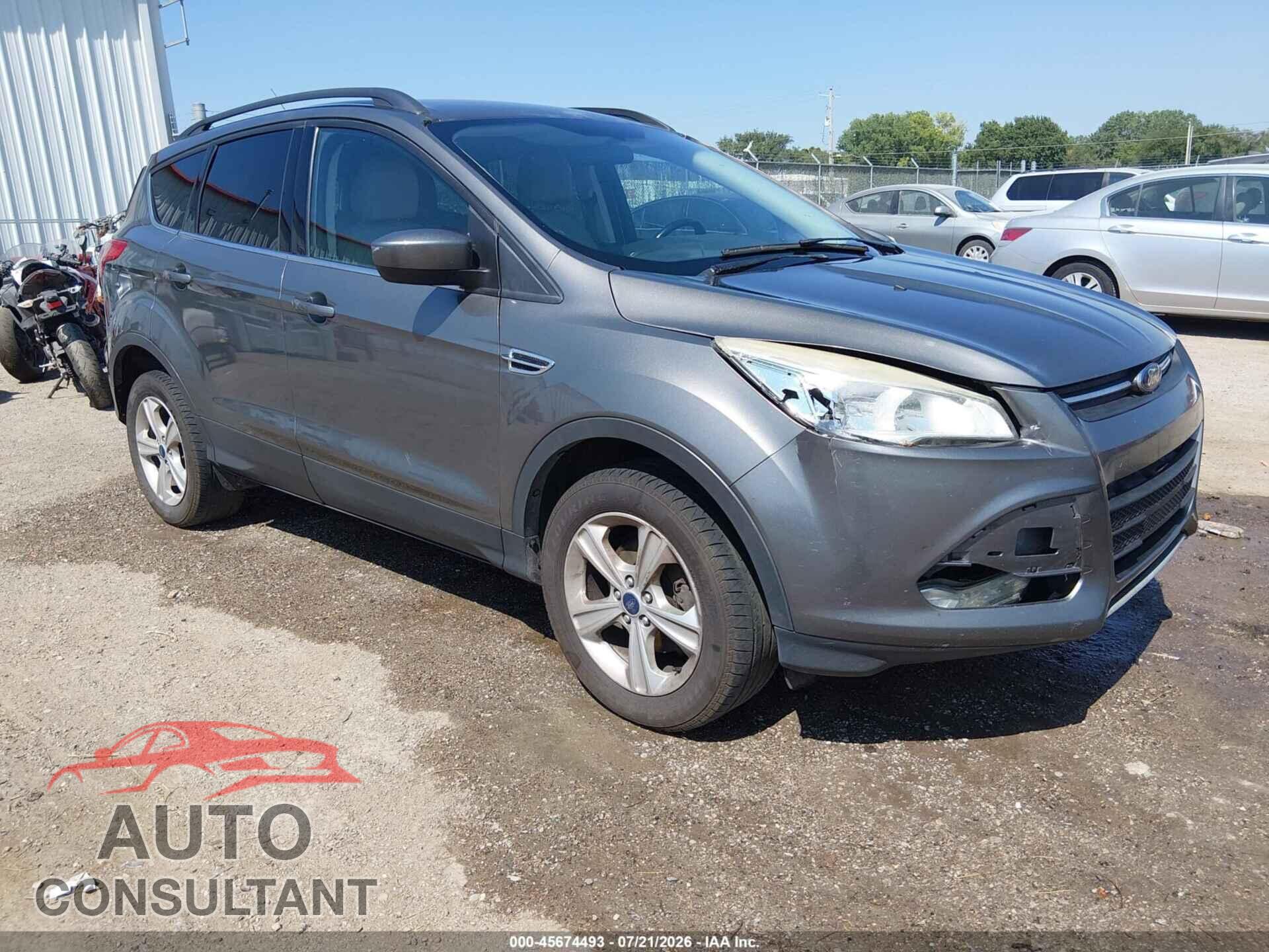 FORD ESCAPE 2014 - 1FMCU0GX1EUC37144
