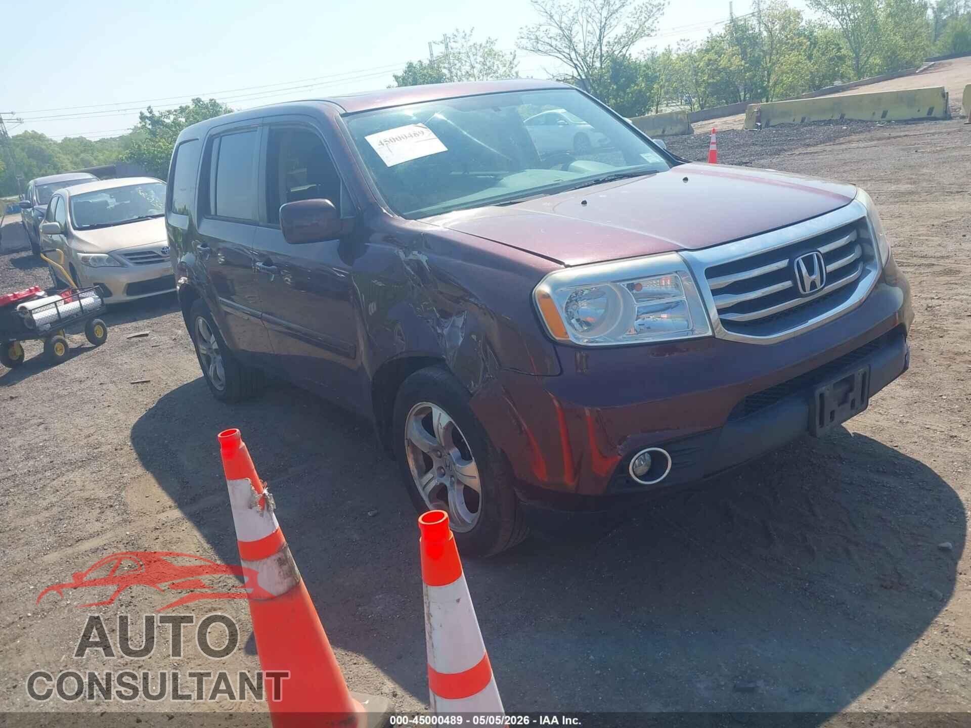 HONDA PILOT 2013 - 5FNYF4H52DB078201
