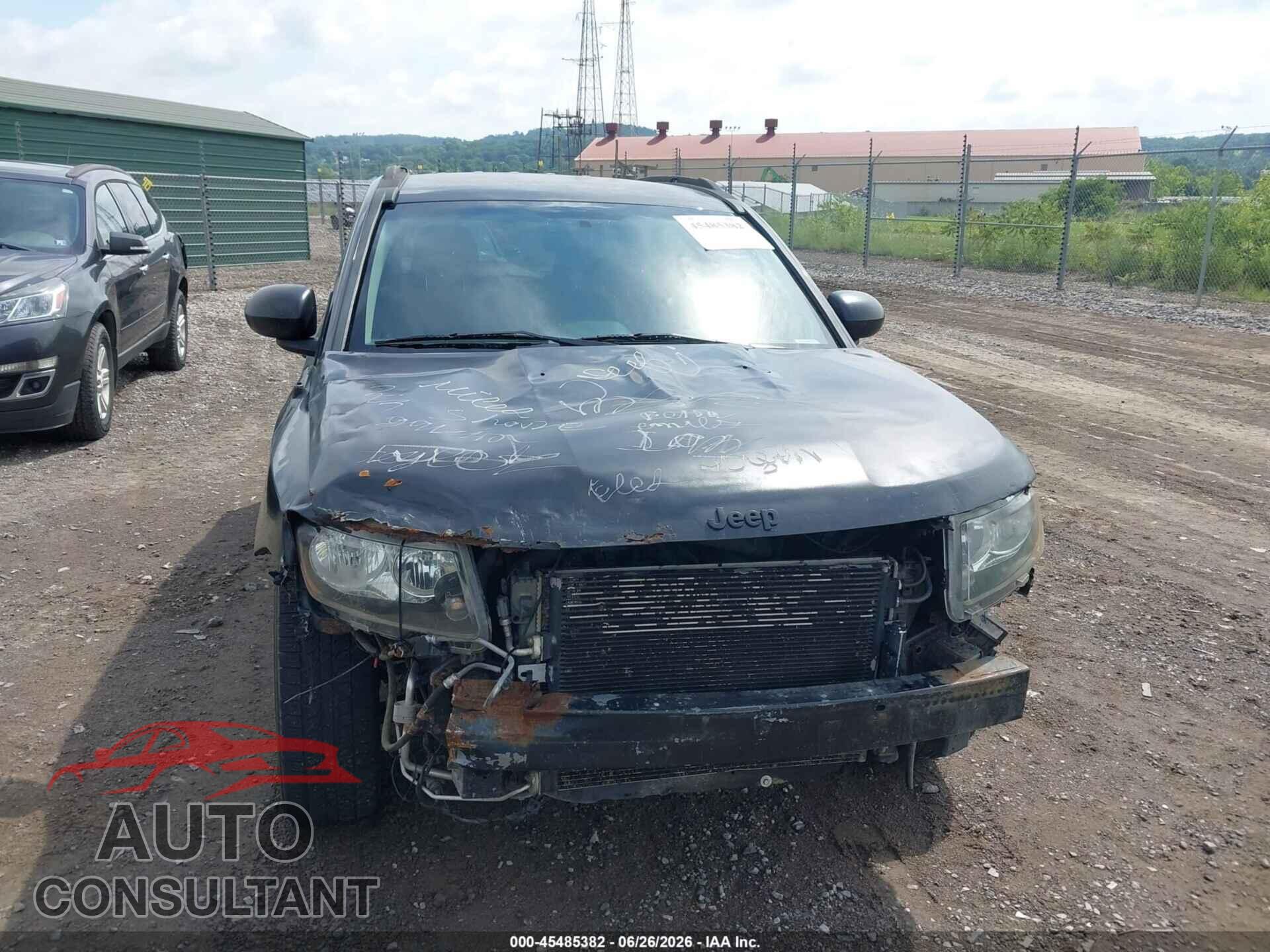 JEEP COMPASS 2011 - 1J4NF1FB8BD135901