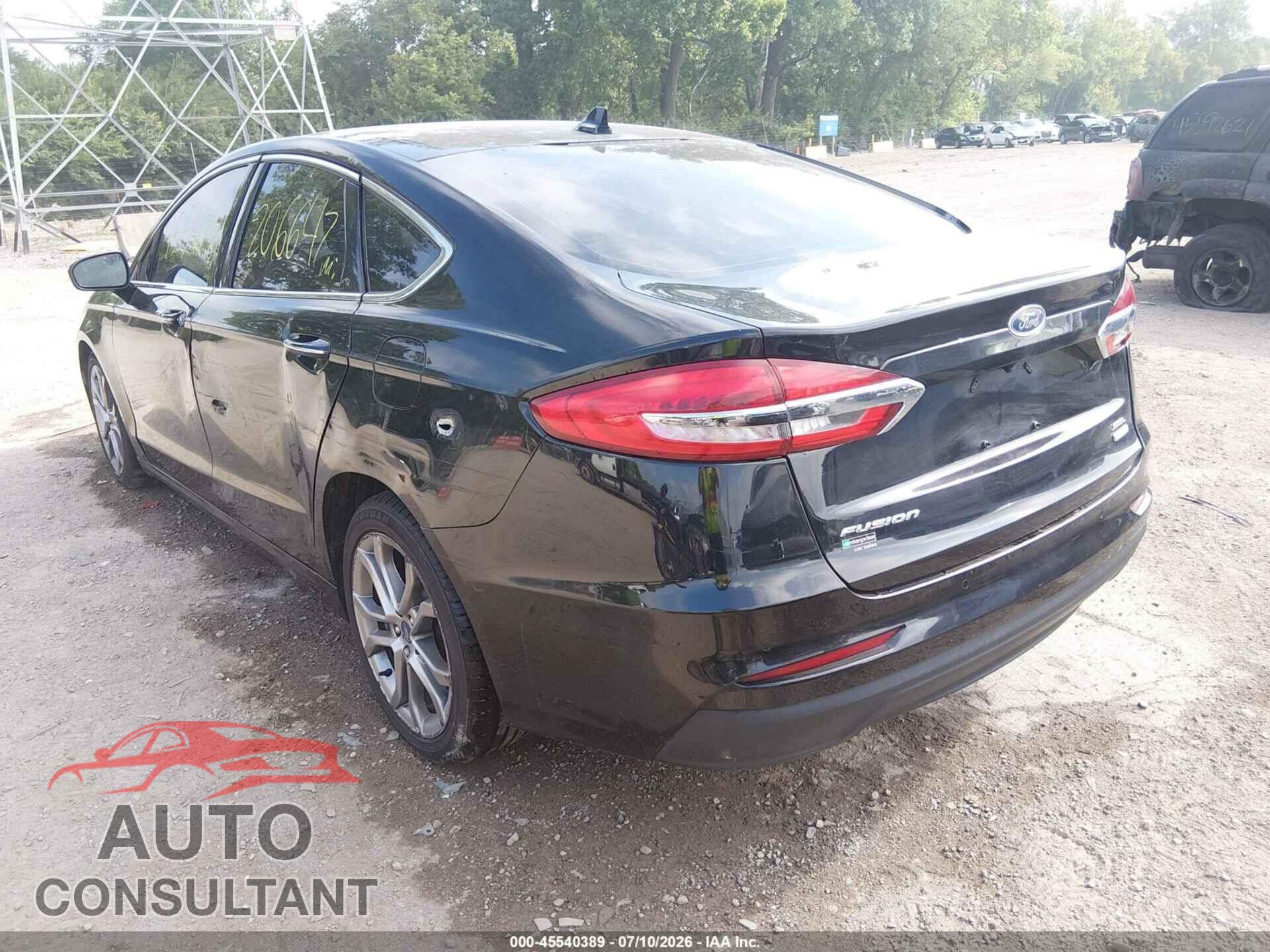 FORD FUSION 2019 - 3FA6P0CD3KR150780