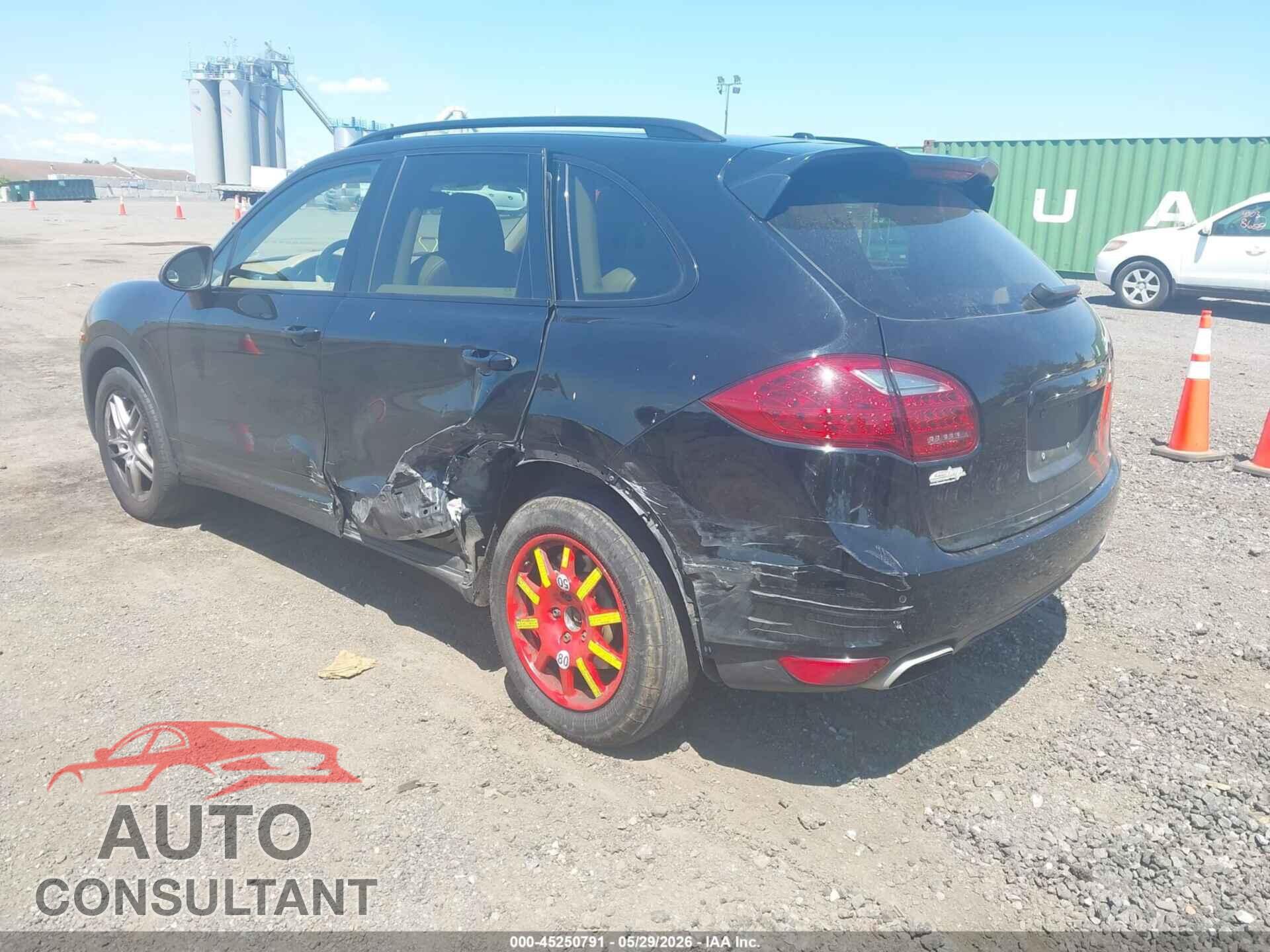 PORSCHE CAYENNE 2012 - WP1AB2A22CLA44934