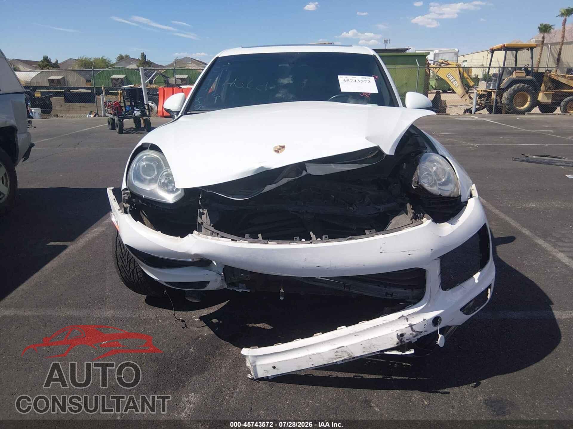 PORSCHE CAYENNE 2016 - WP1AA2A22GKA10118