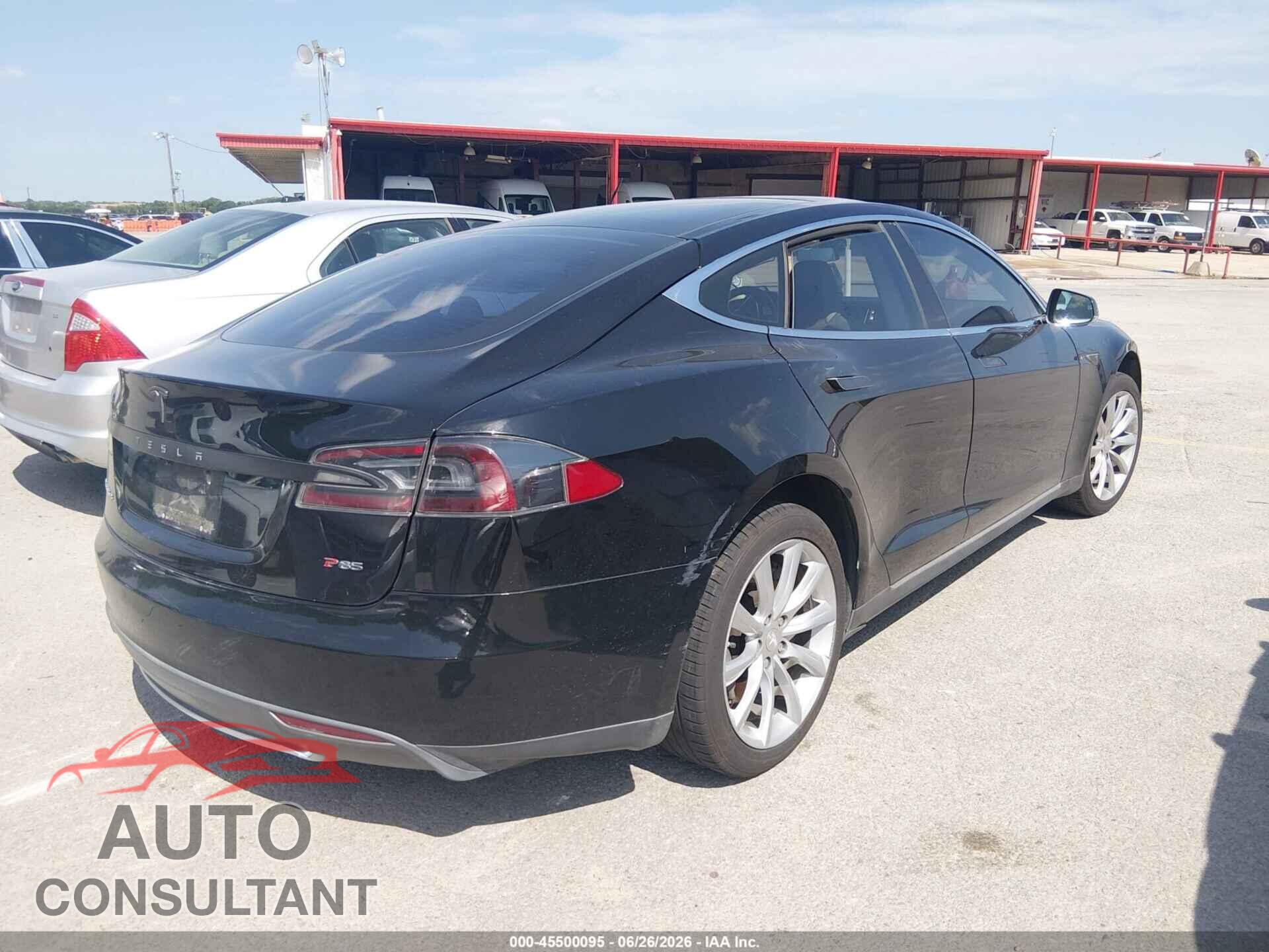 TESLA MODEL S 2013 - 5YJSA1DP8DFP07633