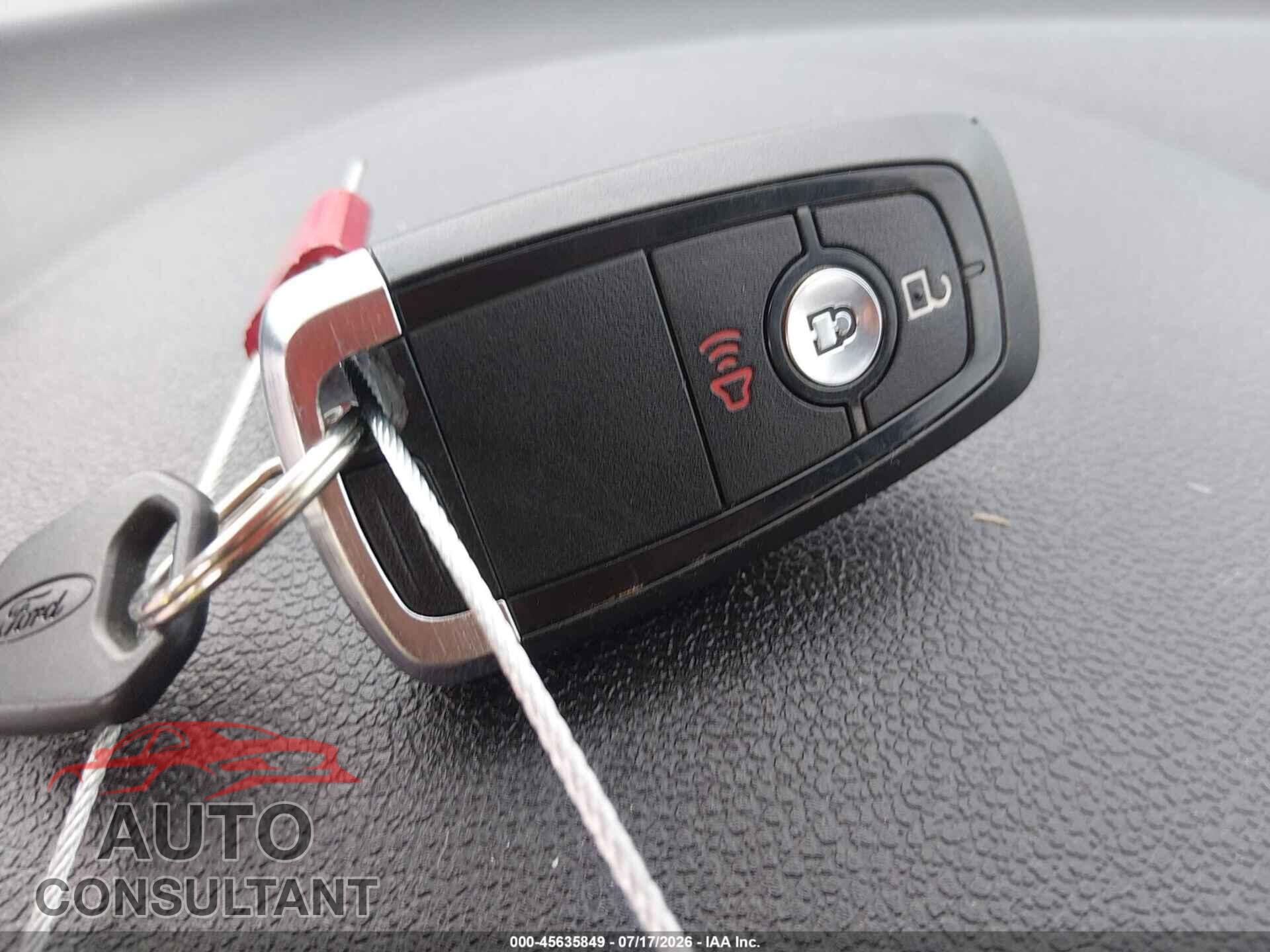 FORD EXPLORER 2018 - 1FM5K7D84JGB15522