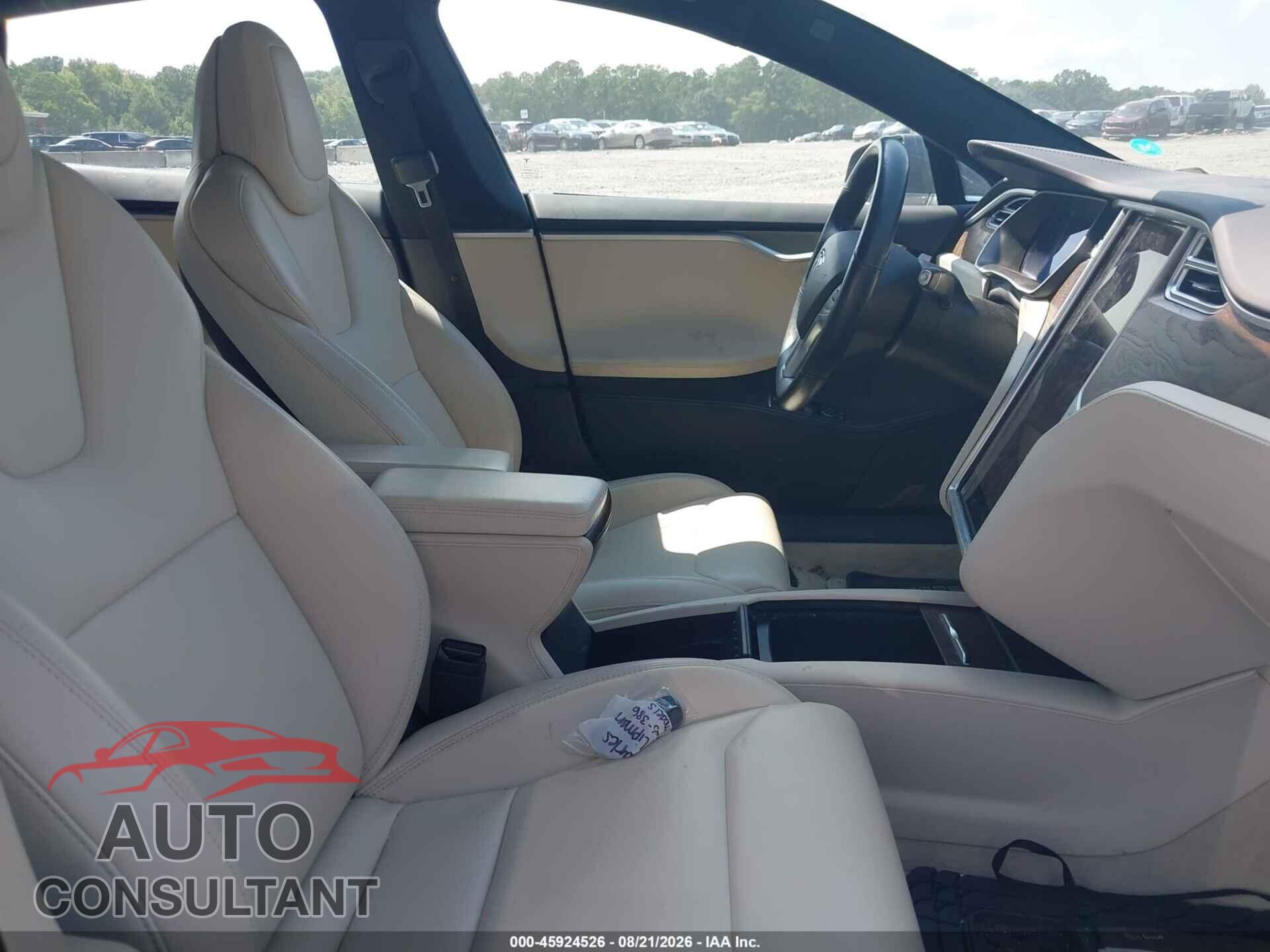 TESLA MODEL S 2017 - 5YJSA1E2XHF215386