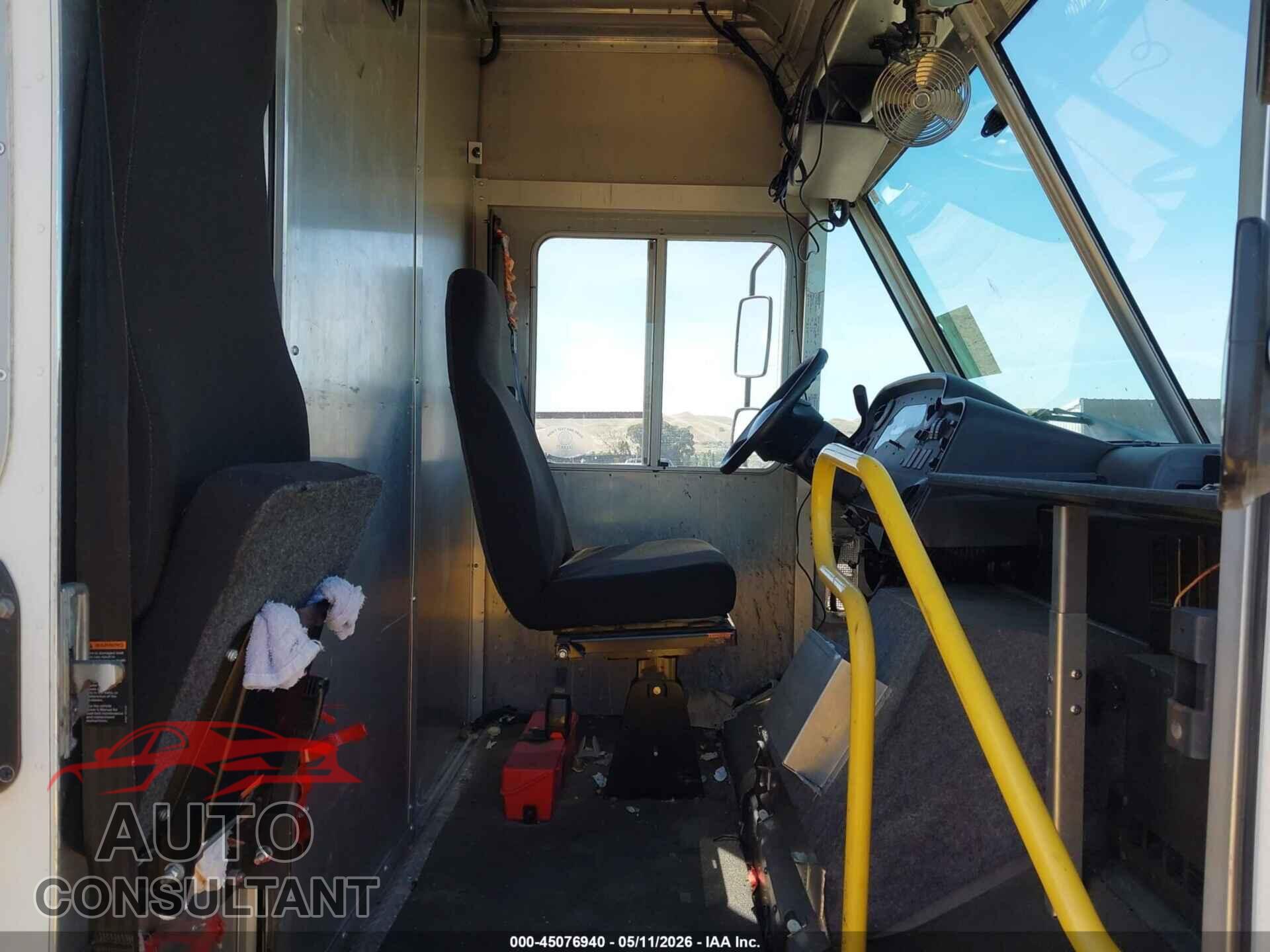 FORD E-450 STRIPPED 2016 - 1FC3E4KL2GDC38402